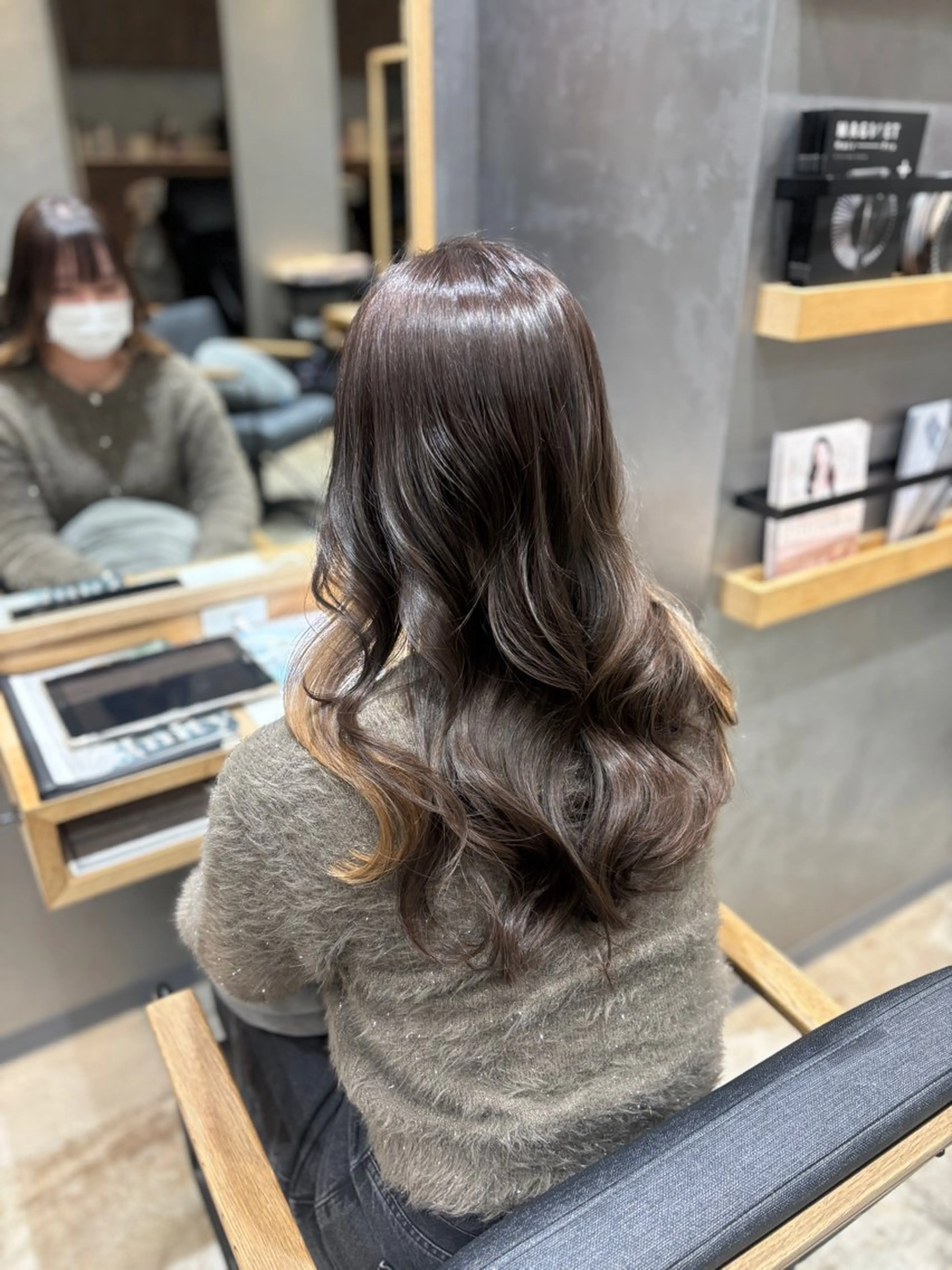 ロング ヘアカラー 𝐼𝑛𝑖𝑡𝑦 🎀 𝑦𝑢𝑖♡のヘアスタイル