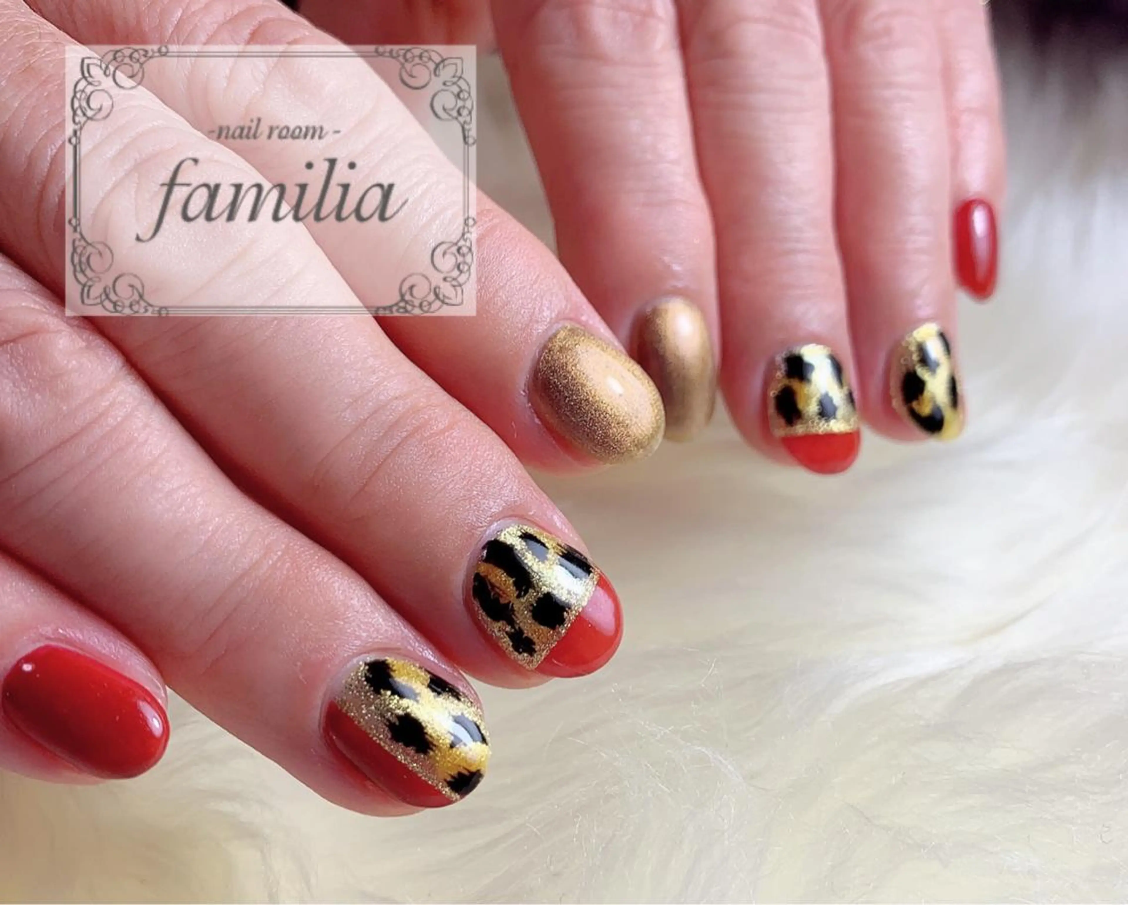 ネイル ハンドネイル -nailroom- familiaのネイルデザイン