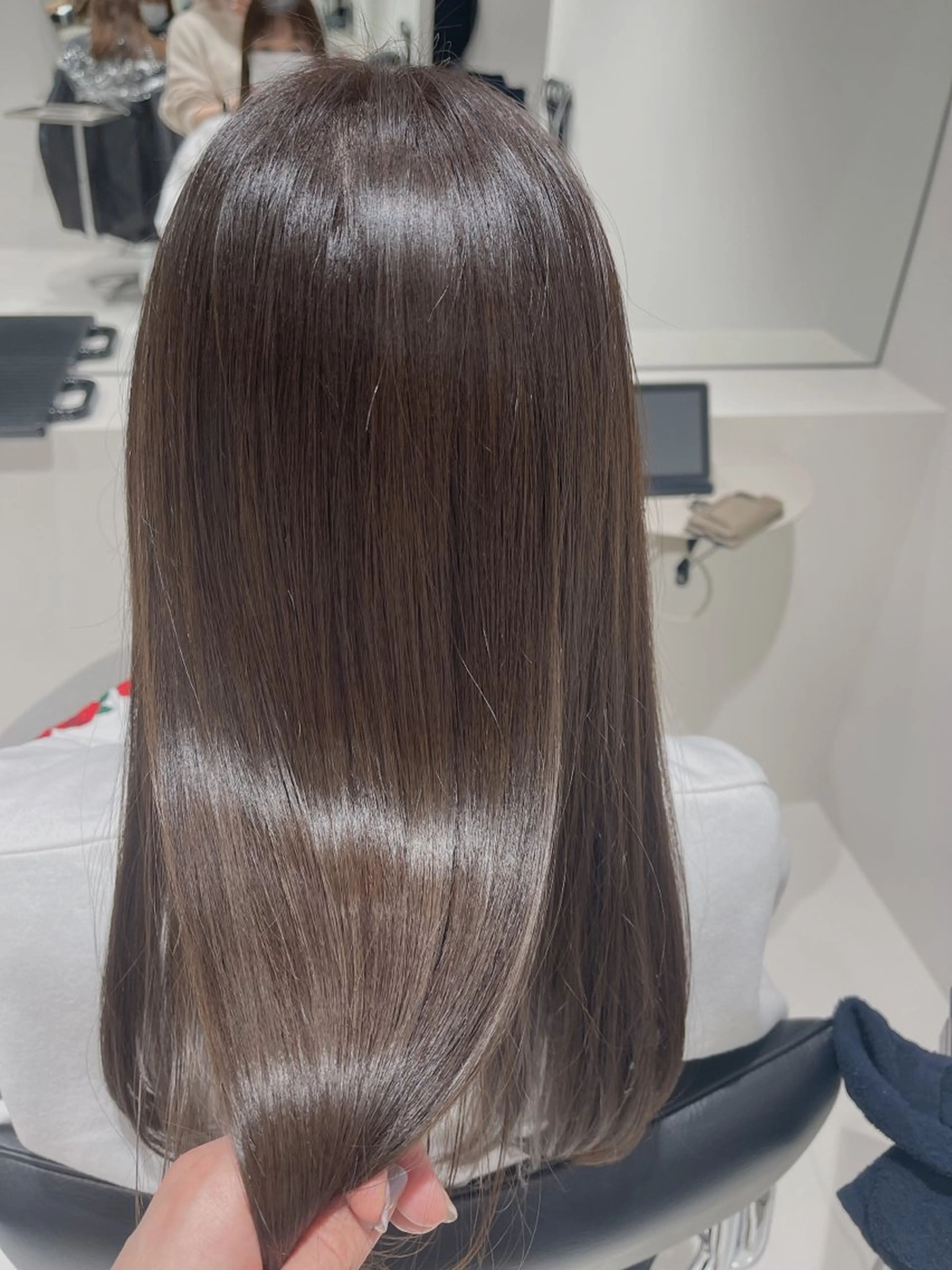 🌱平日限定15時まで🌱カラー＋髪質改善ULTOWA＋マイクロバブル(胸下+1000円)の写真