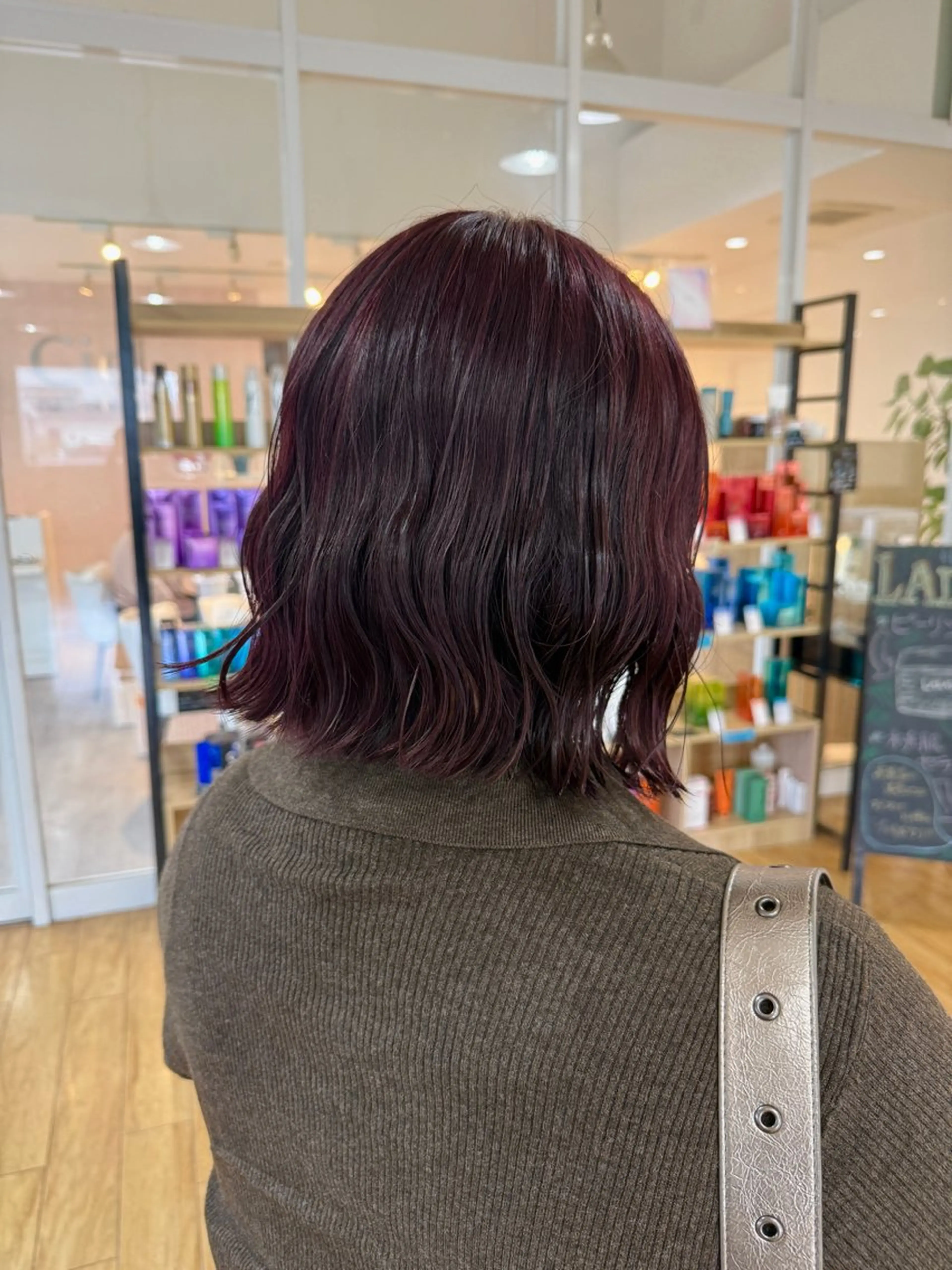 ショート カラー カット ヘアカラー トリートメント 鹿児島 聖来のヘアスタイル