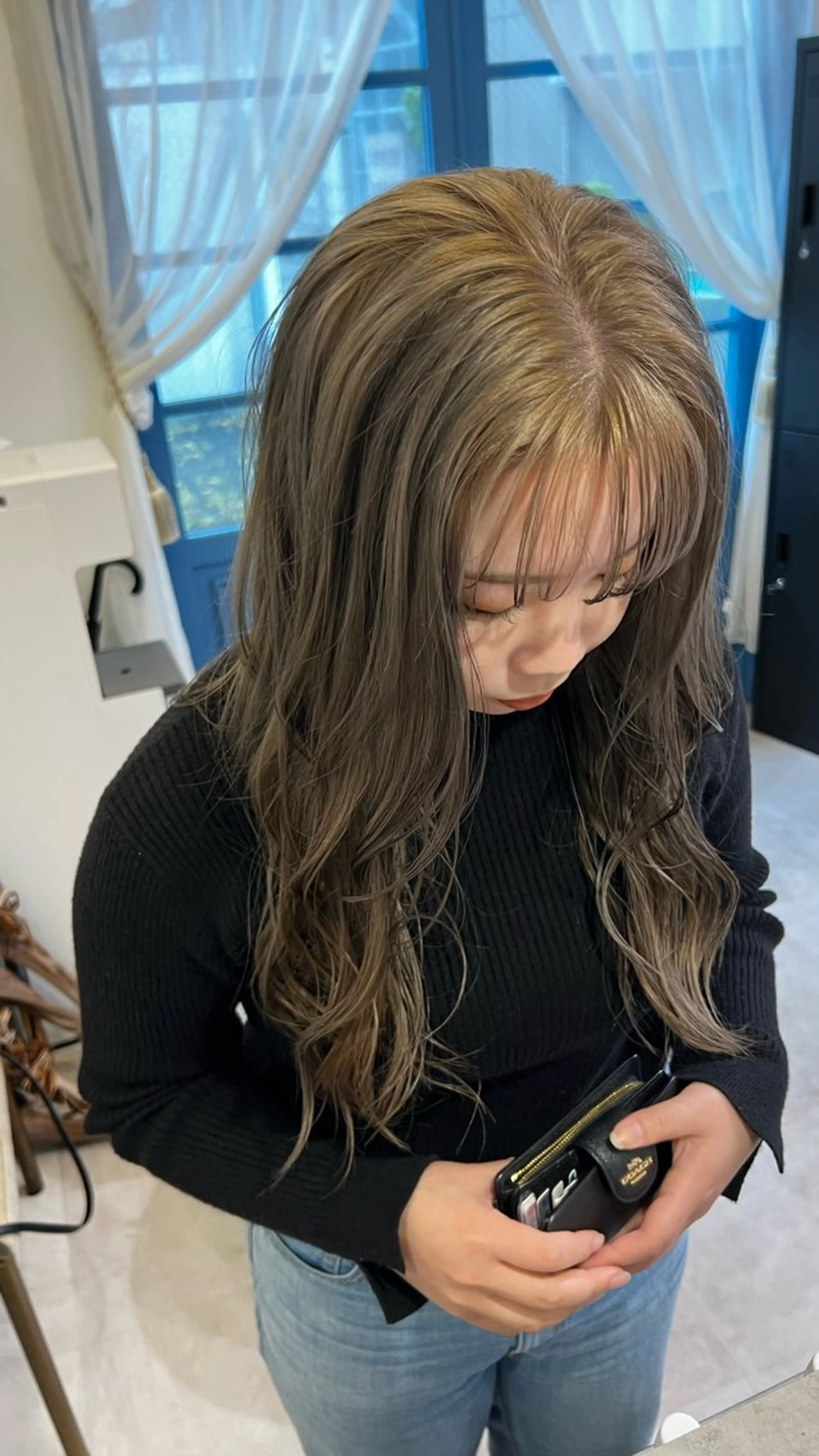 ロング ﾔﾏｼﾀ ﾘﾘのヘアスタイル