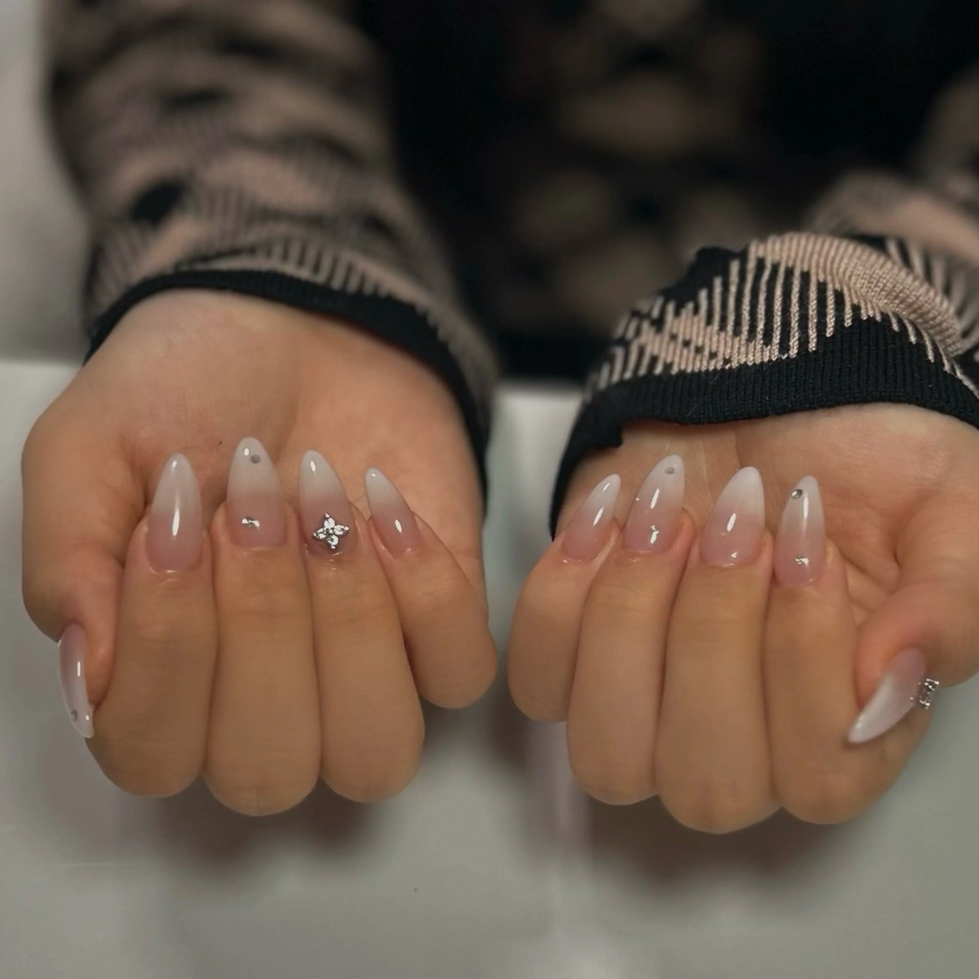 ネイル ハンドネイル ぷりゅねる Nanamiのネイルデザイン