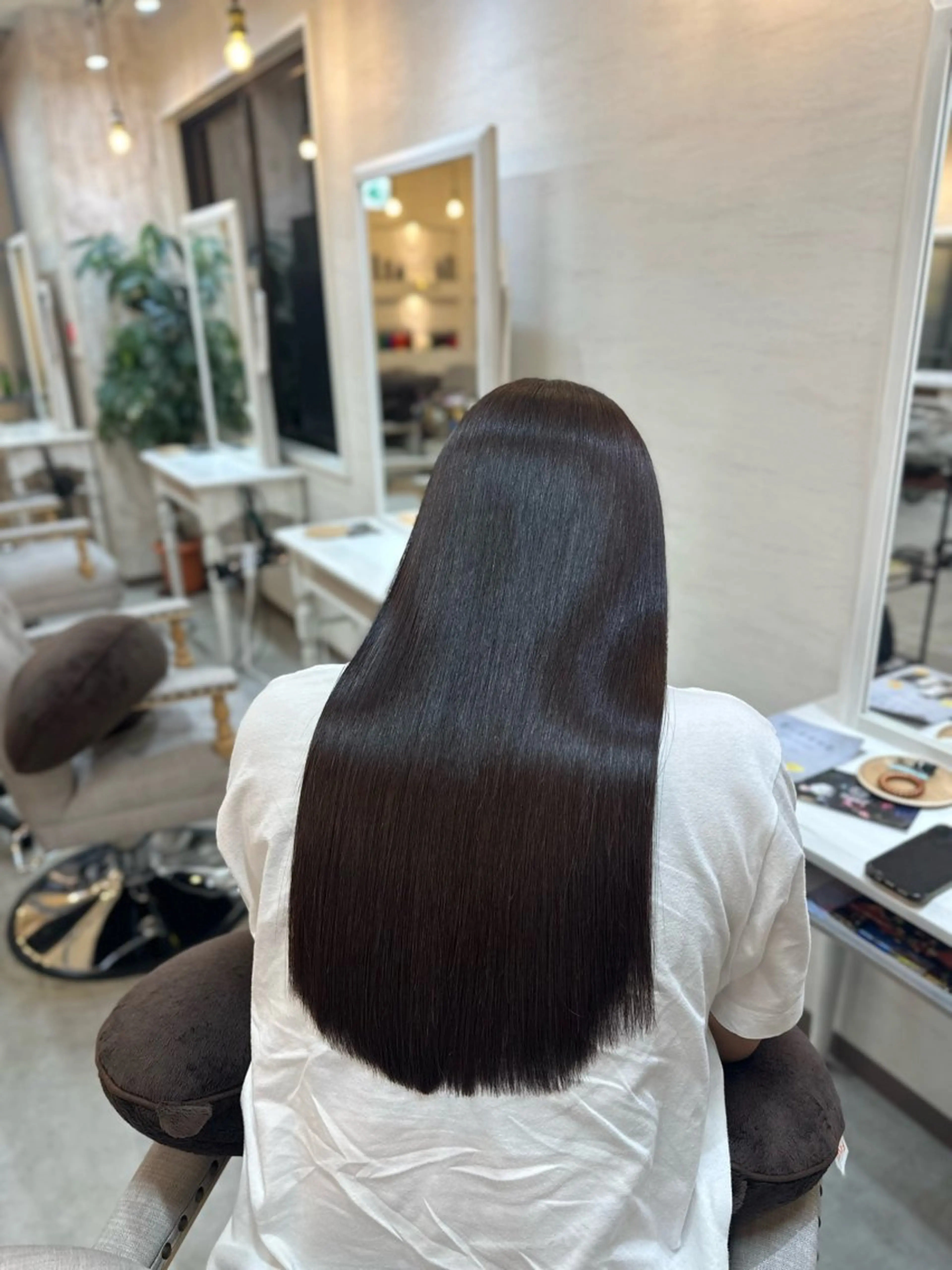 ロング 髪質改善 トリートメント トリートメント 🖤ほのか/ツヤ髪 /髪質改善/縮毛矯正のヘアスタイル