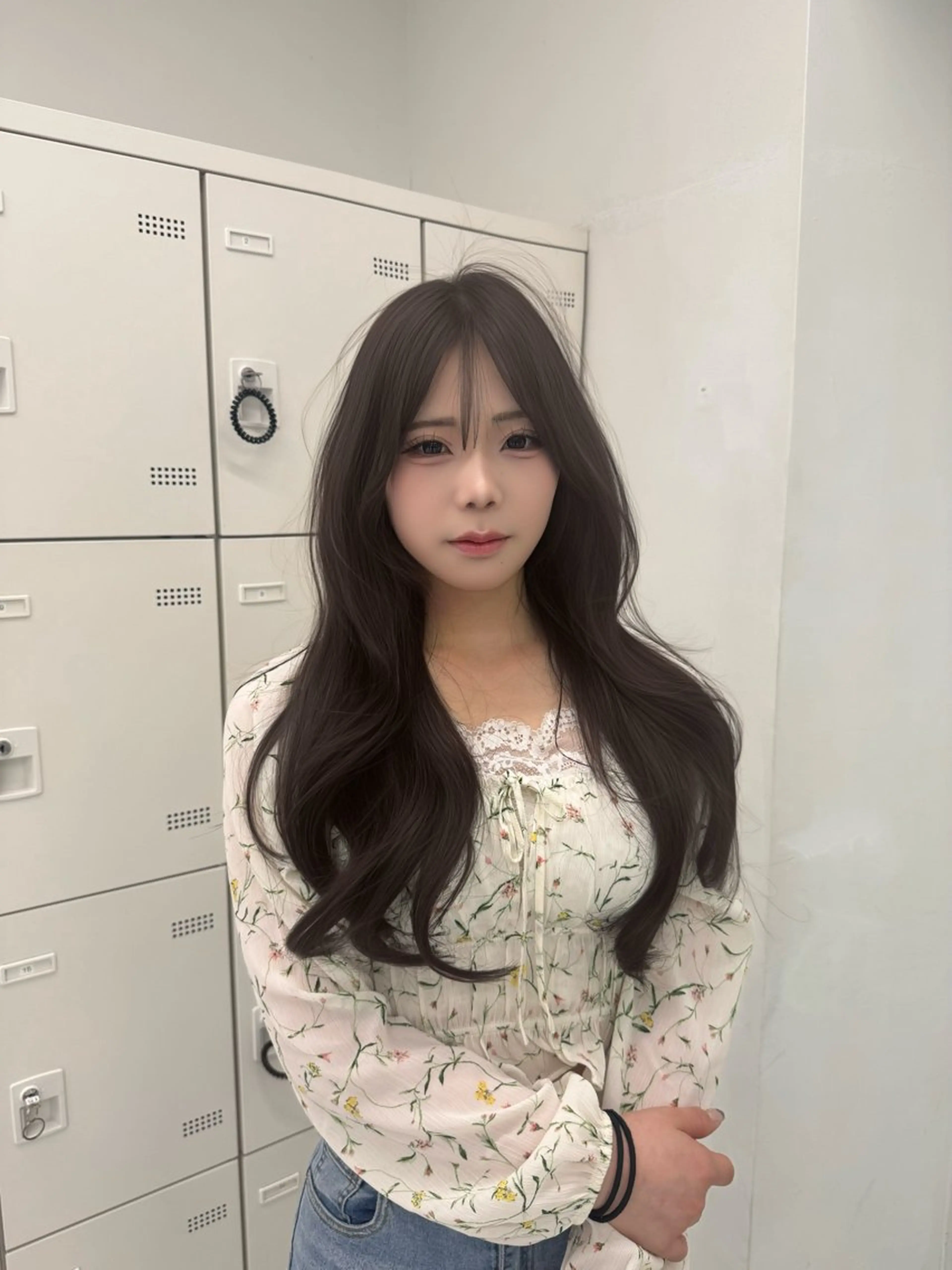 ロング カラー カット ヘアカラー トリートメント ヘッドスパ ヘアセット ブリーチなし透明感 カラー🤍しゅうじのヘアスタイル