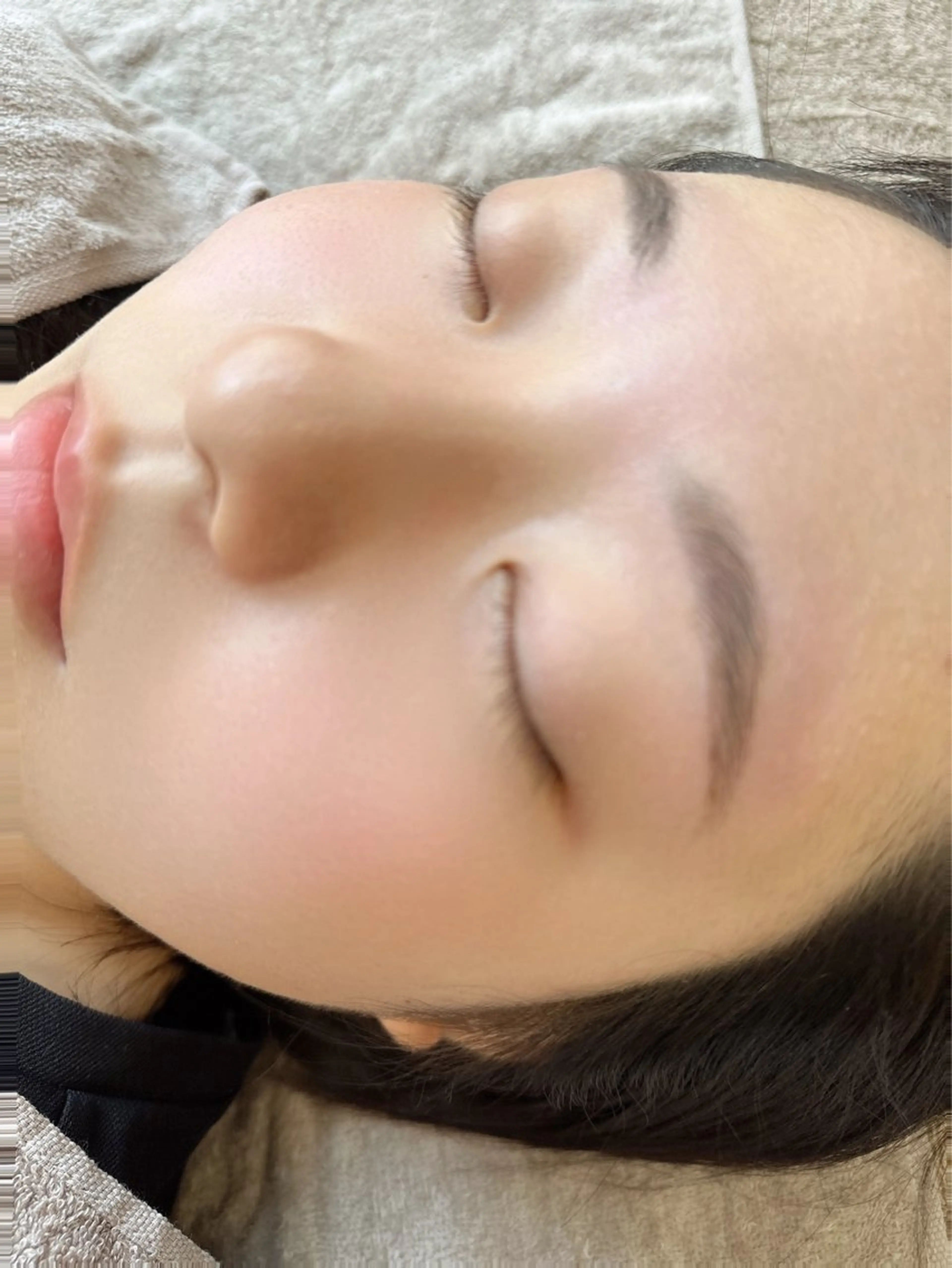 アイブロウ 眉毛ワックス脱毛 Roots所属・黄土よもぎ蒸し &リラクの眉毛・アイブロウイメージ