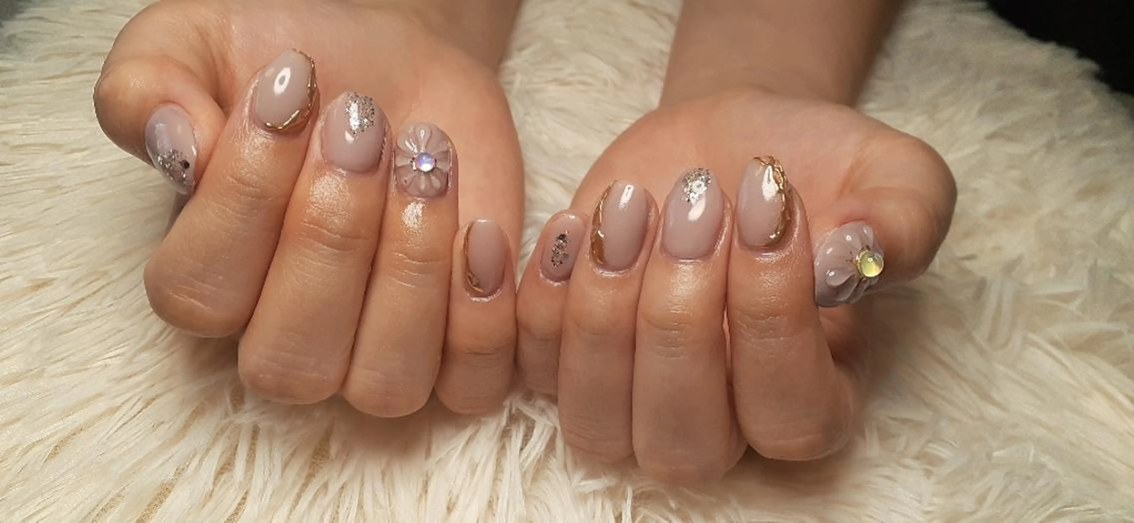 ネイル 大島 さやかのネイルデザイン