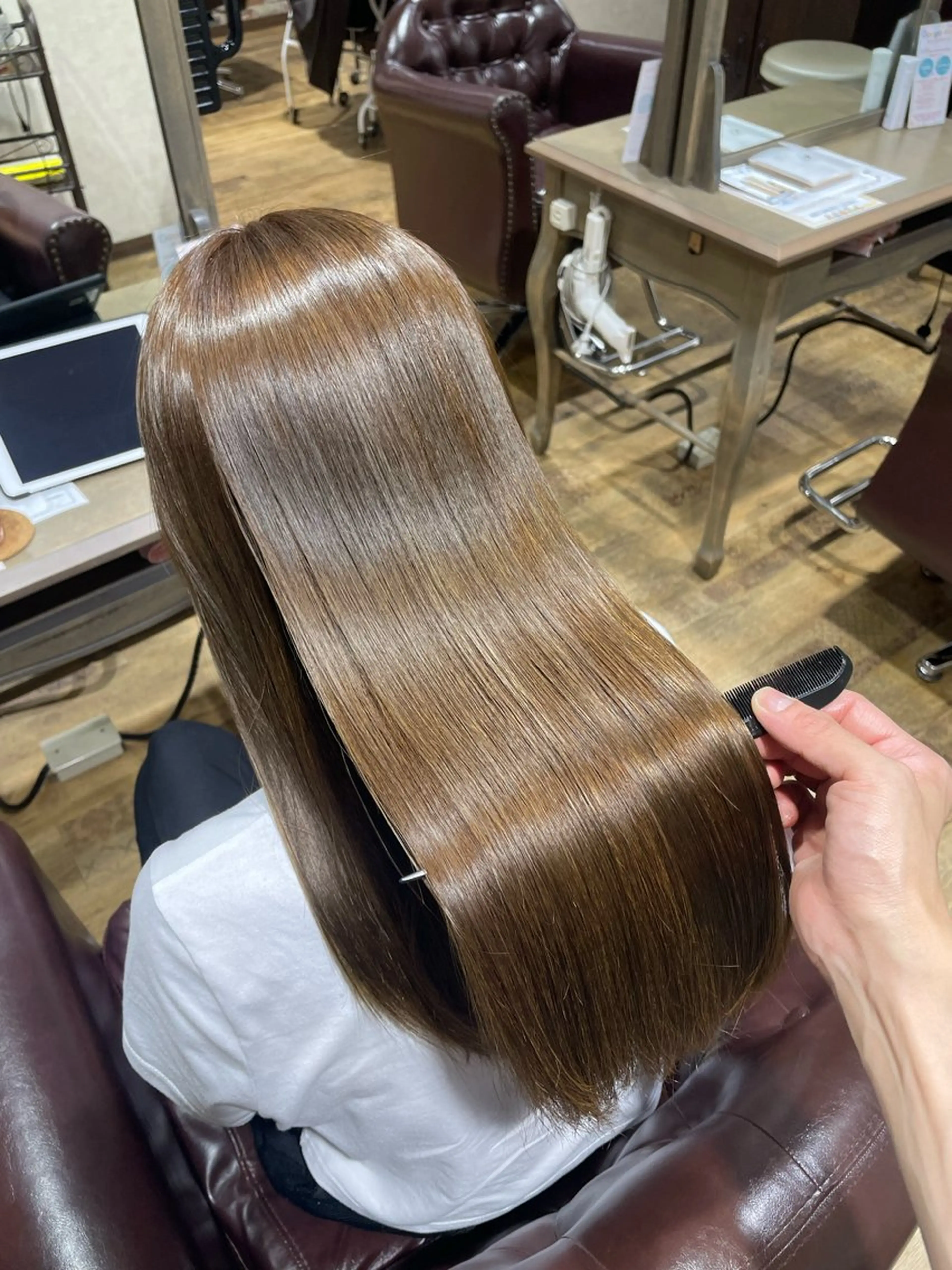 ミディアム カラー ベージュカラー ブラウンカラー 髪質改善 ハクア相模大野店(HAKUA)所属・髪質改善&白髪ぼかし スタイリスト近藤宏樹のヘアスタイル