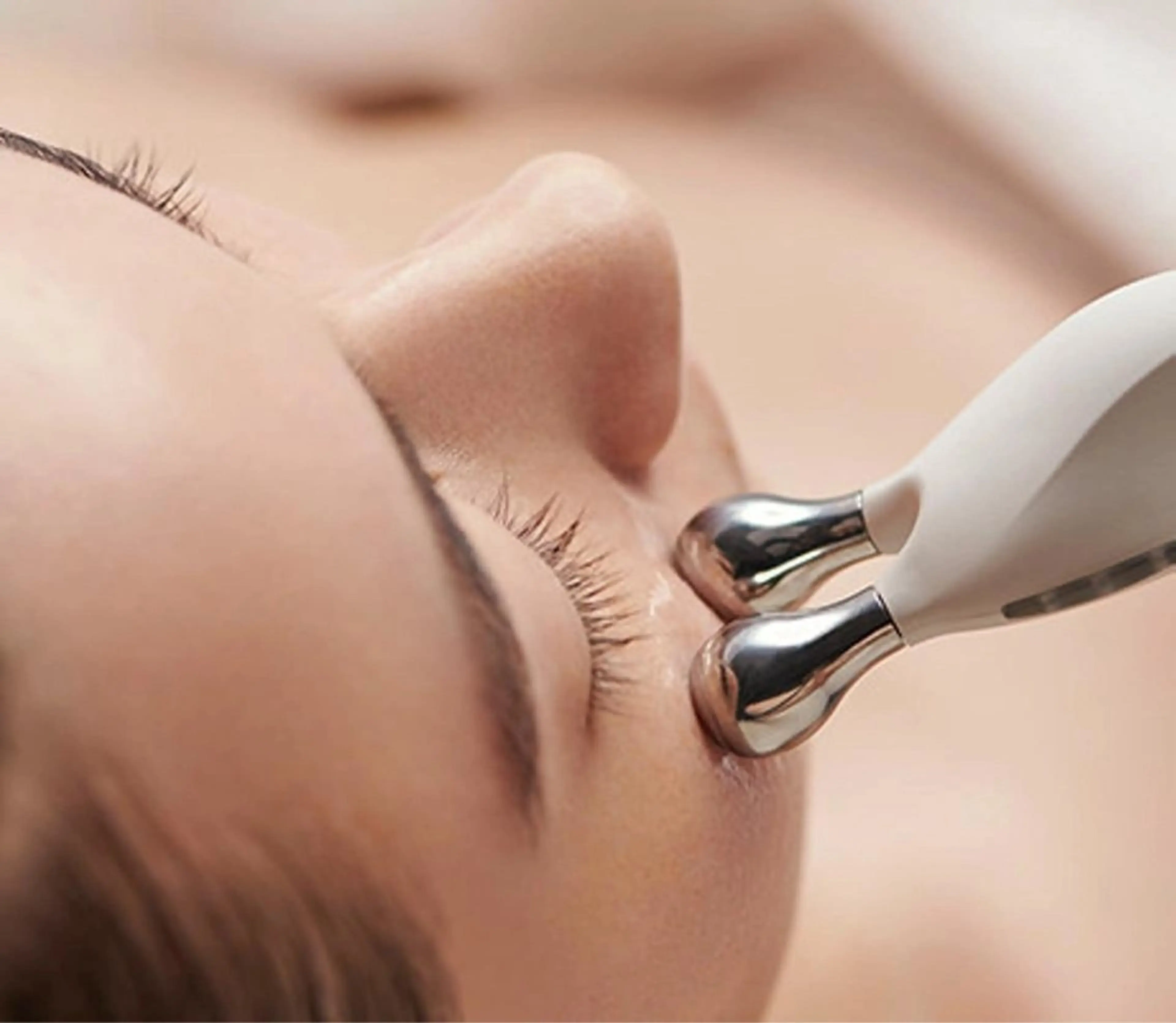 ✨【たるみ・毛穴開き】美肌フェイシャル💆‍♀️EMS機器+フェイシャルエステ✨の写真