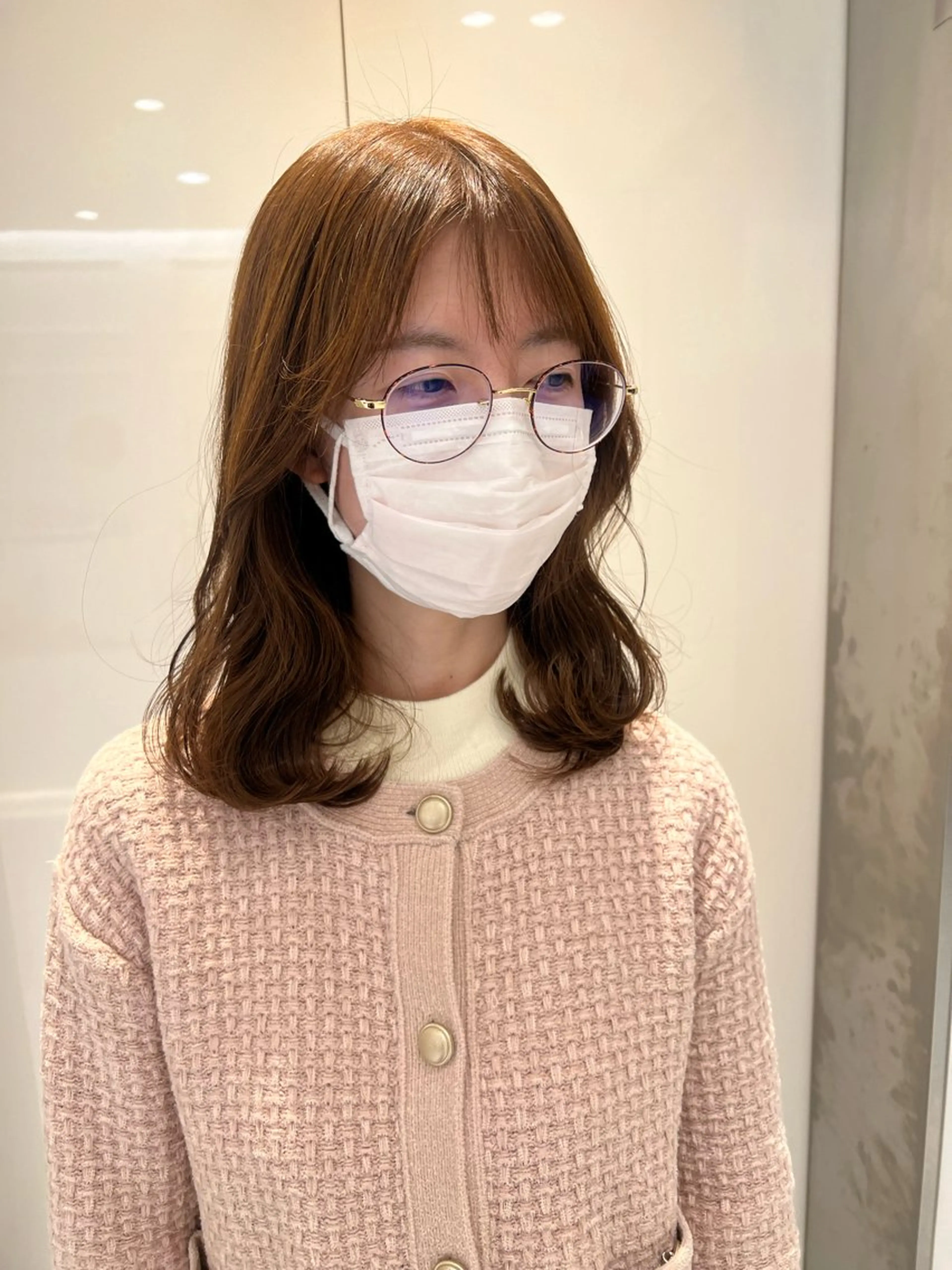 ミディアム カラー ヘアカラー トリートメント 顔周り/透明感/銀座 🩵りのせのヘアスタイル