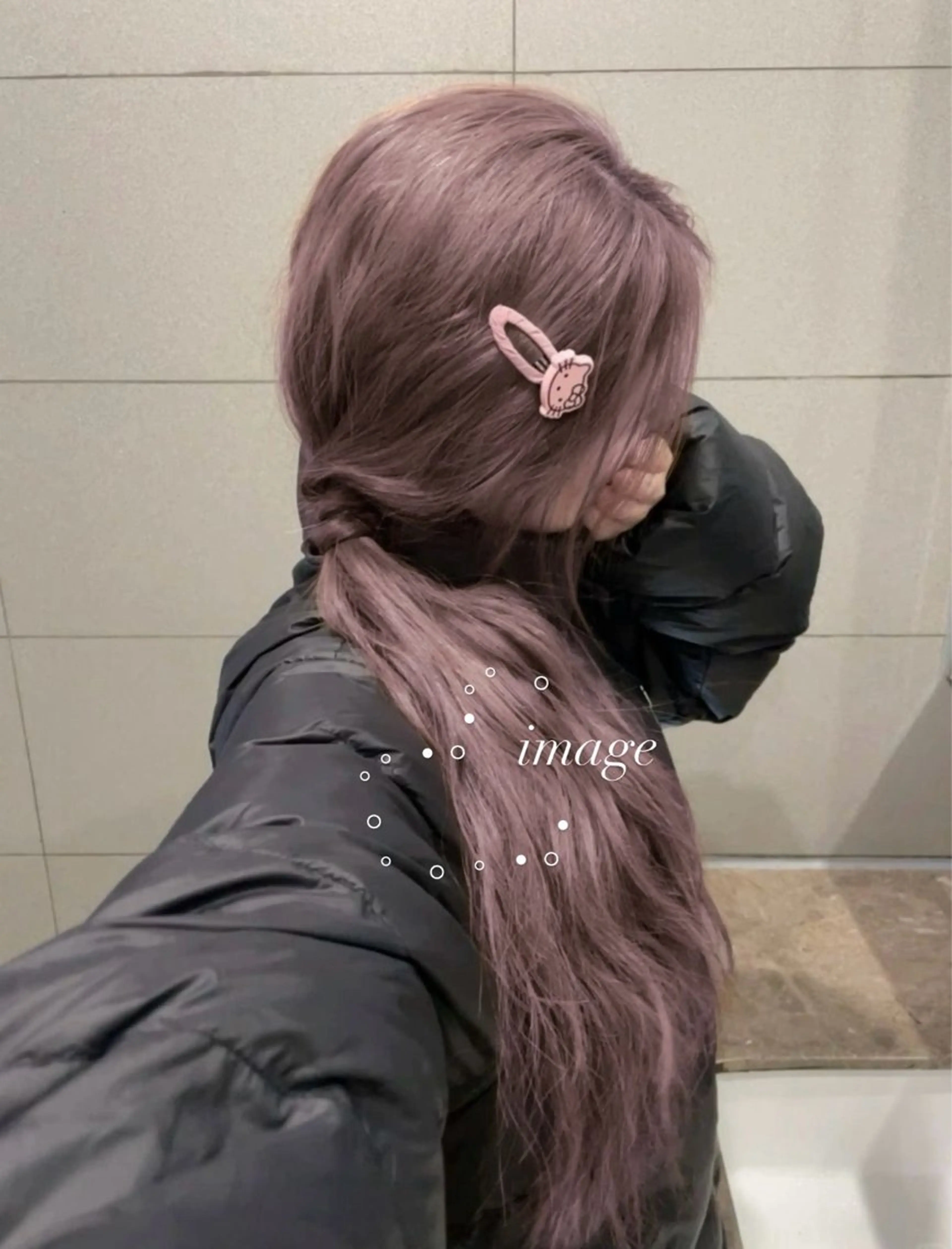 ロング ヘアカラー トリートメント 淡色ラベンダー♡ ニーナ🎀🦙のヘアスタイル