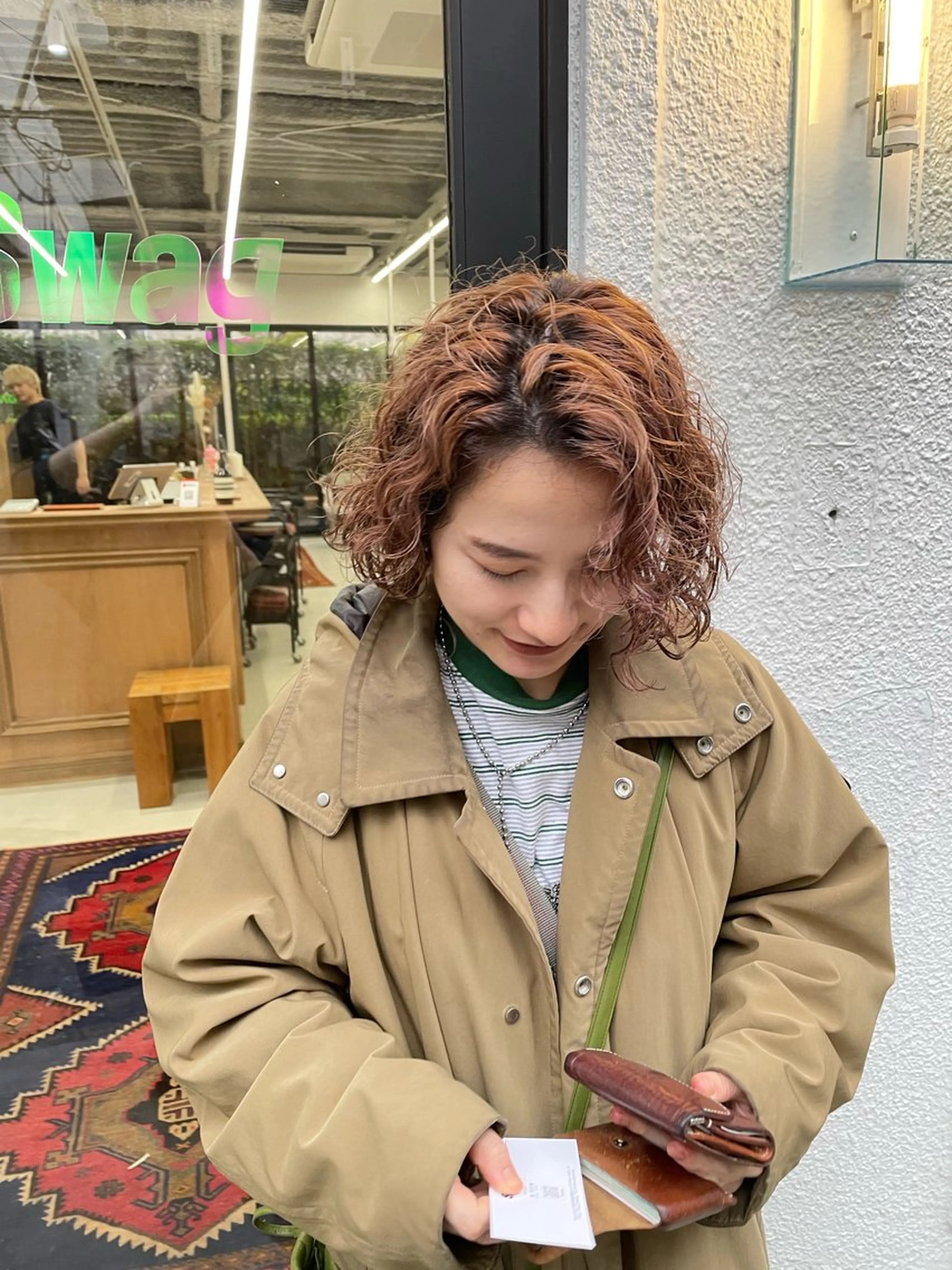 ミディアム カラー パーマ ヘアアレンジ メンズ ミディアムパーマ メンズパーマ カット パーマ トリートメント tatsumi/ボブ ウルフ/レイヤーのヘアスタイル