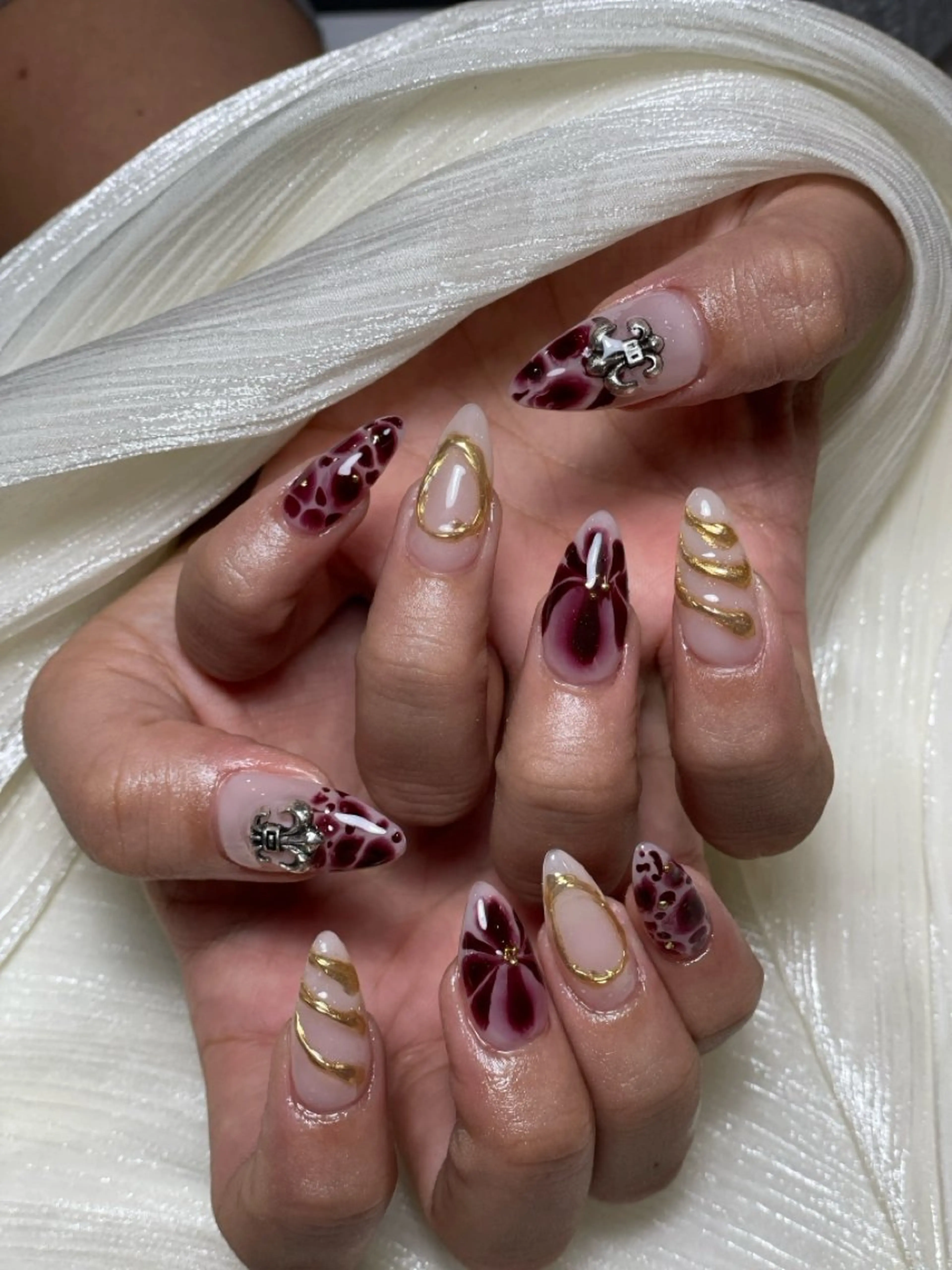 ネイル も ものネイルデザイン