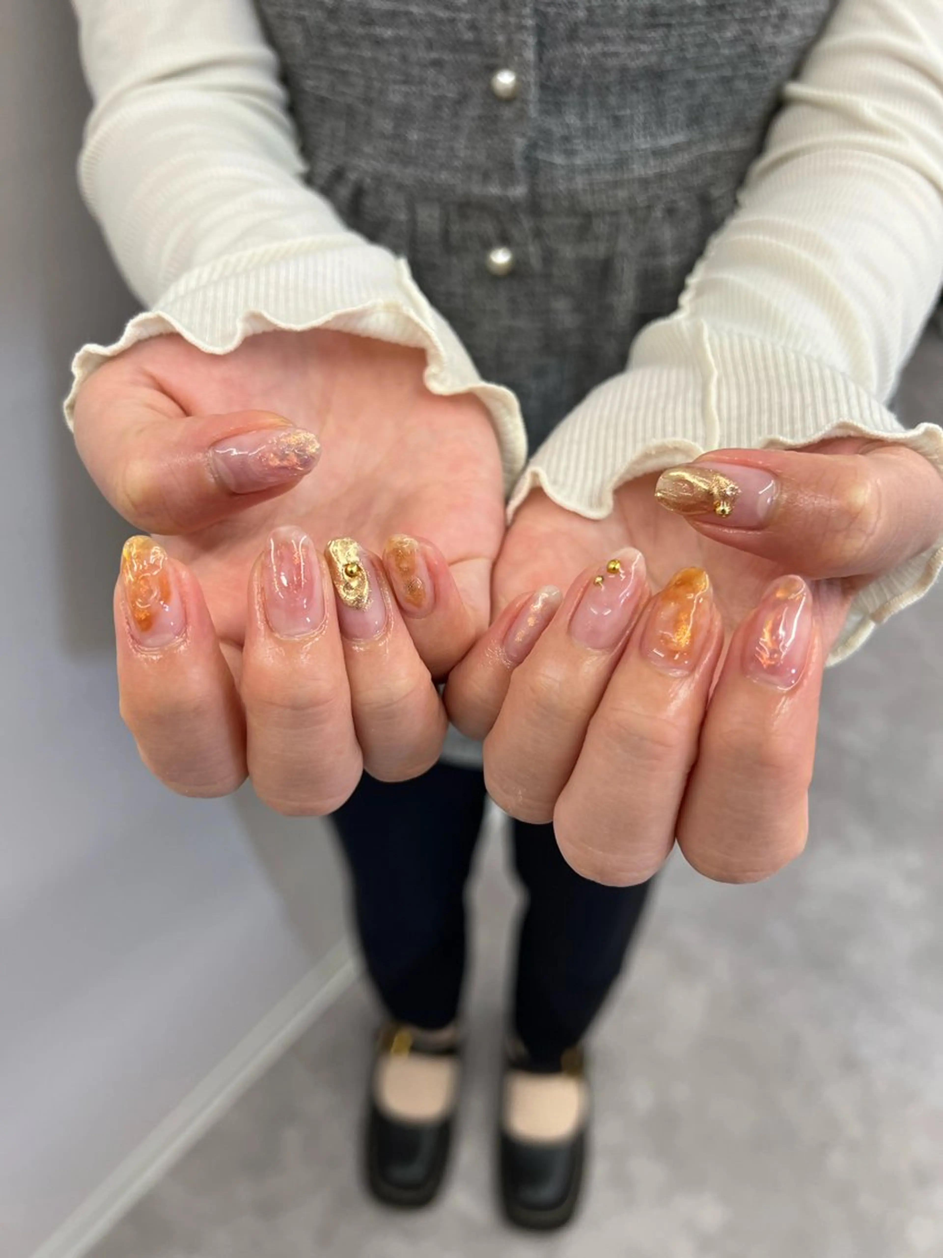 ネイル オーロラネイル ジェルネイル ゴールド ミラーネイル ニュアンスネイル ハンドネイル ハンドケア Bana_ Nailのその他イメージ