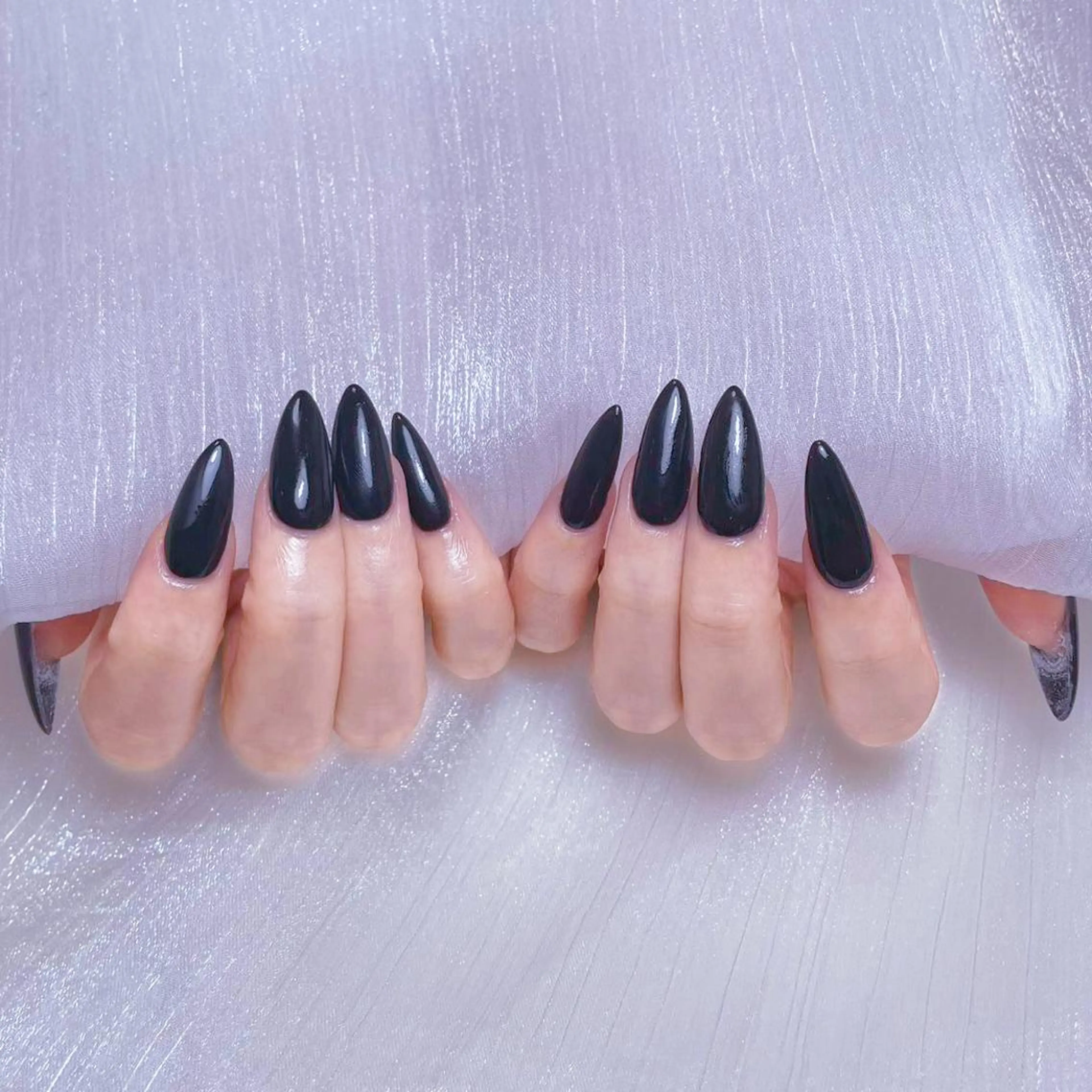 ネイル アートネイル オーロラネイル ガーリー キラキラネイル 韓国ネイル ハンドネイル DIAMOND 💅のネイルデザイン