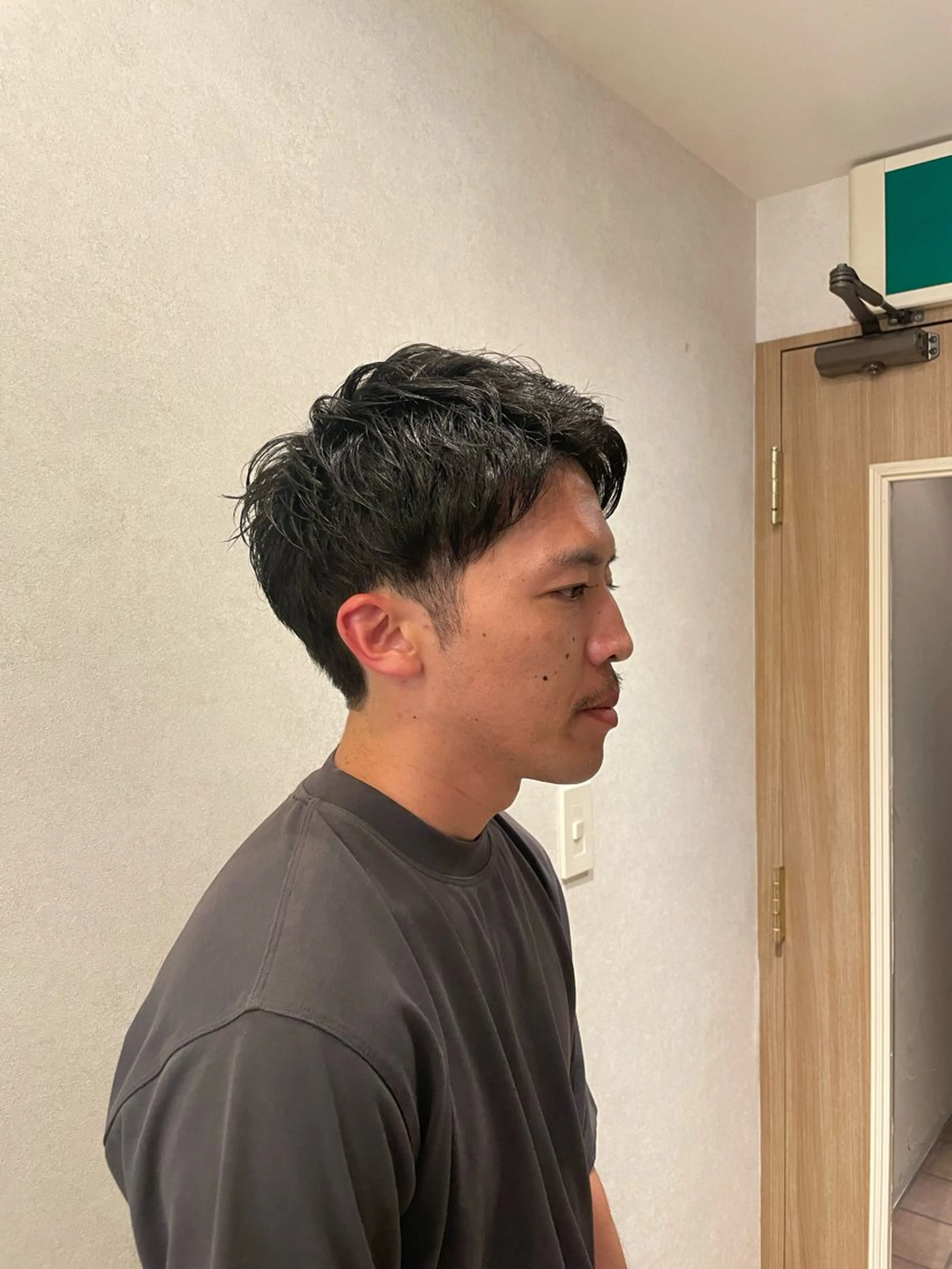 ショート メンズ アップバング 刈り上げ ショートヘア 植原 遥夏のヘアスタイル