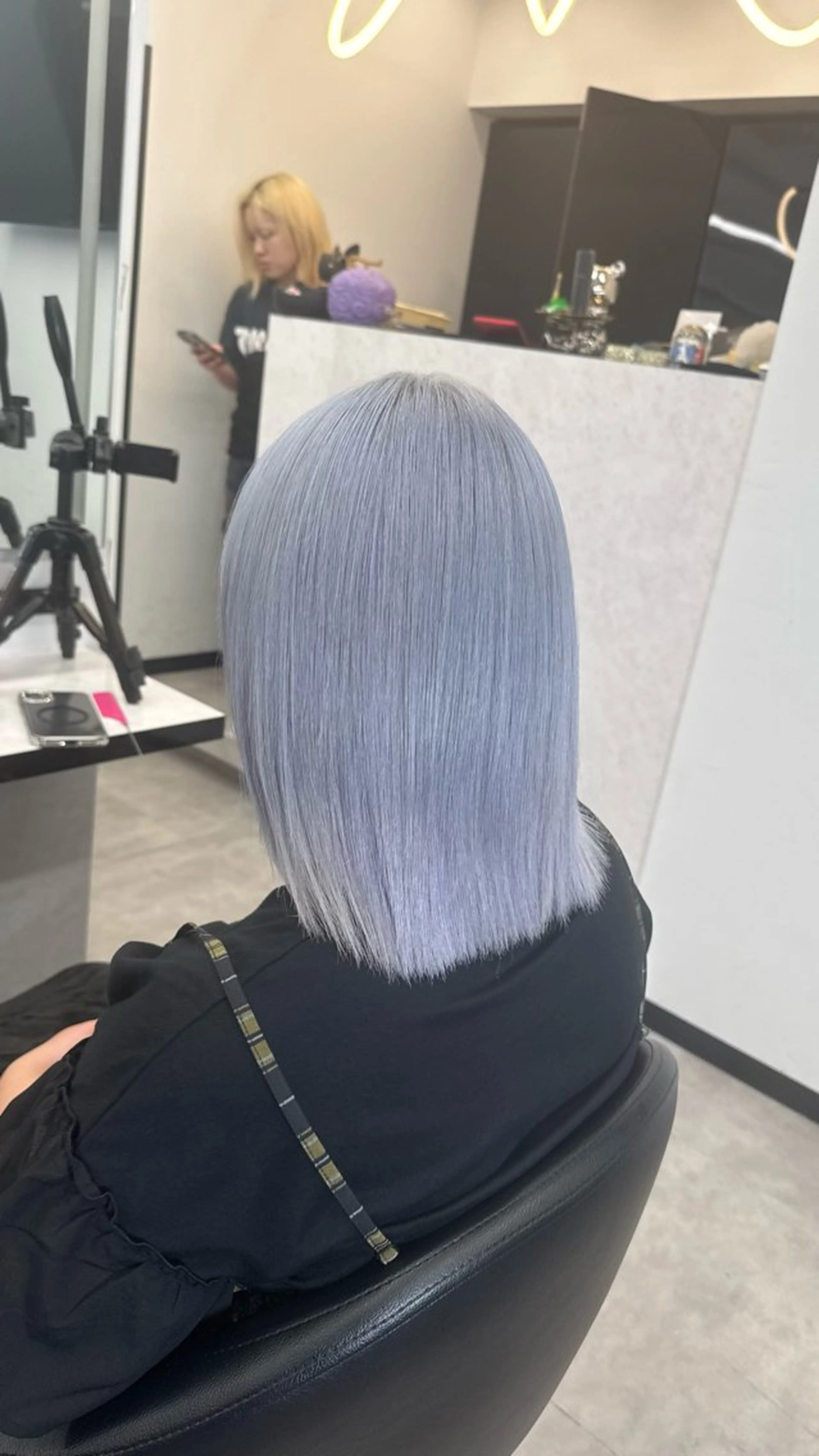 ミディアム カラー ZYNX所属・MAHIRO/複雑 履歴/ハイトーンのヘアスタイル