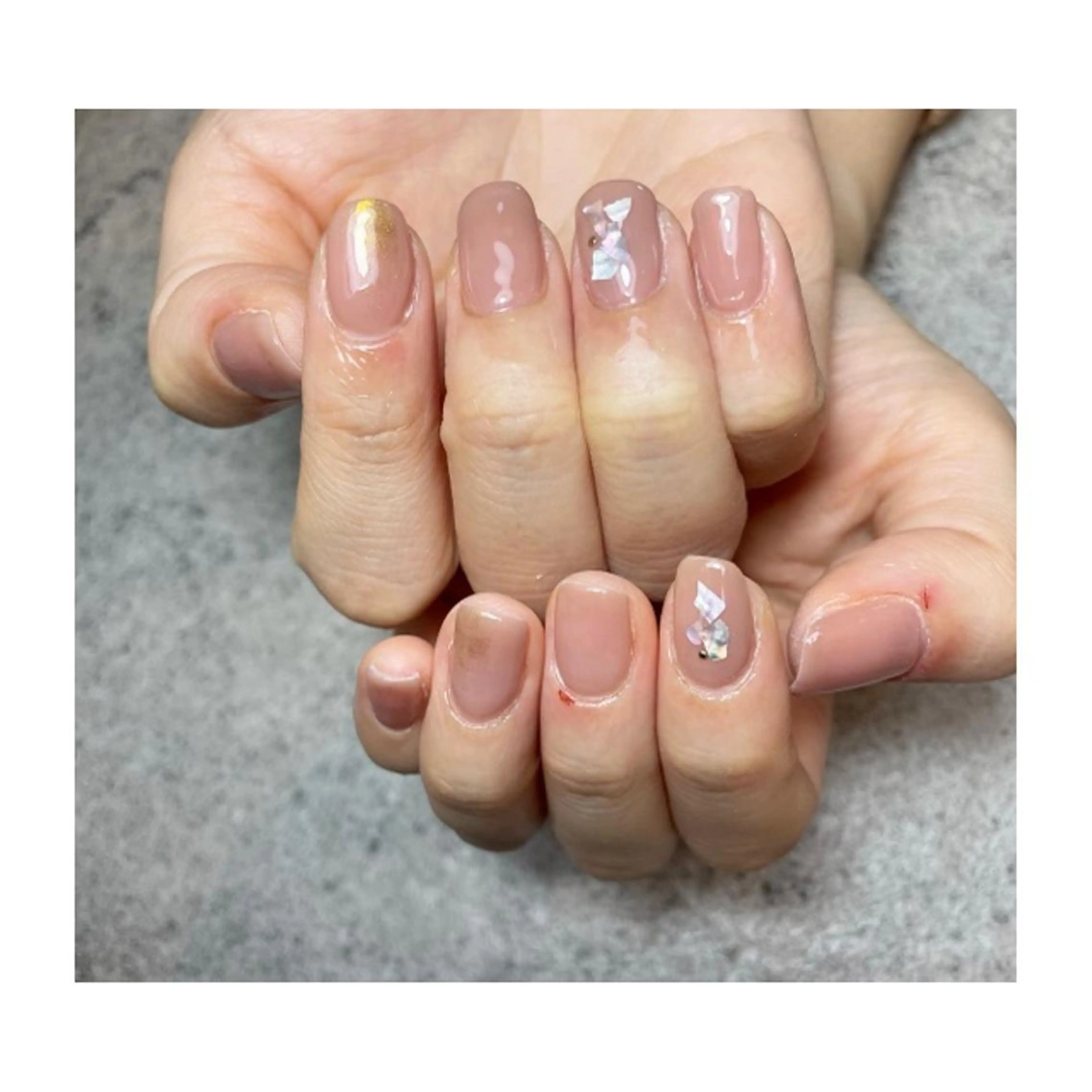 ネイル 駒月 明日香の眉毛・アイブロウイメージ