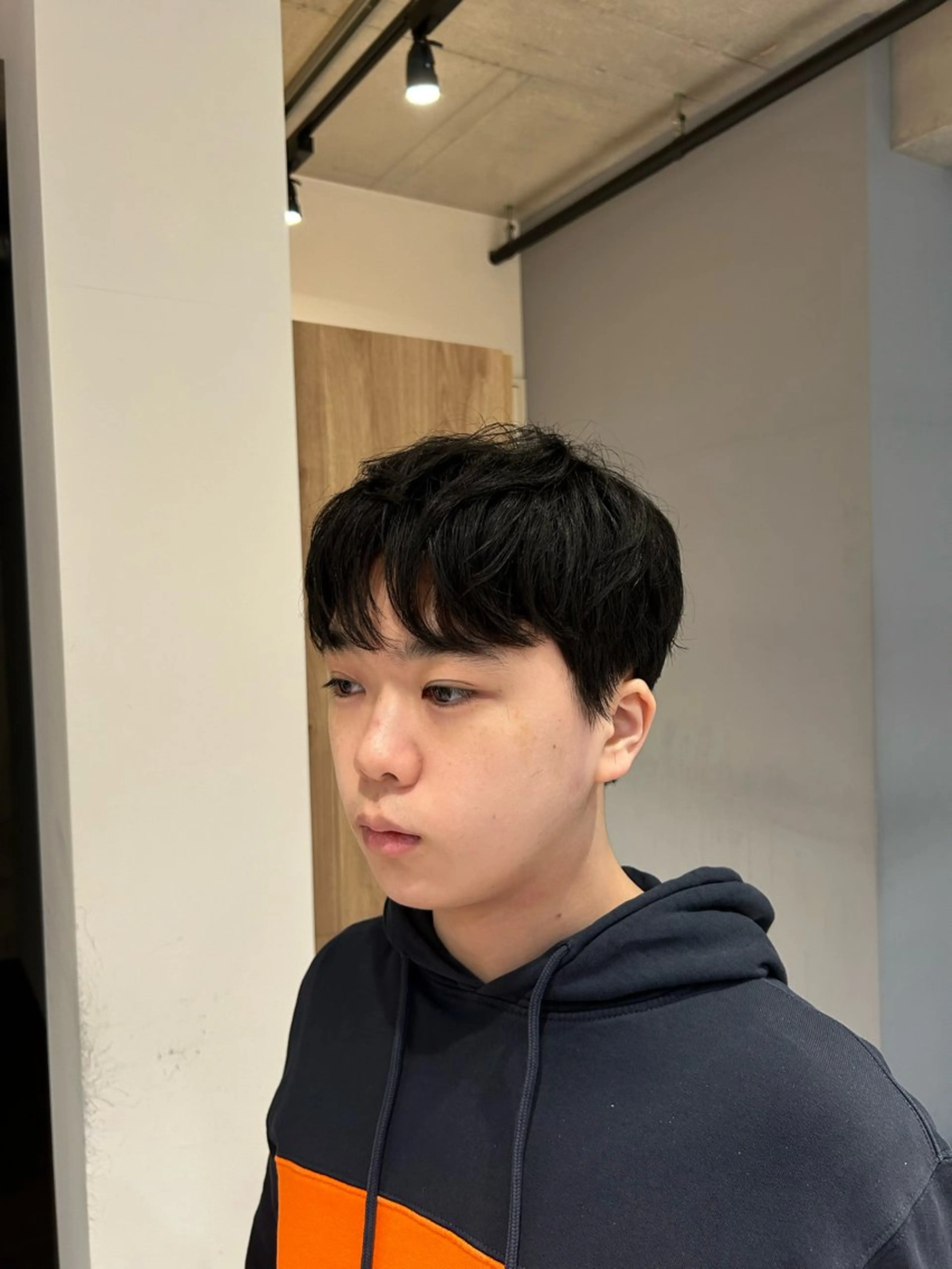 ショート メンズ メンズパーマ 刈り上げ くせ毛 葉月/ボブ/ 透明感カラー／中目黒のヘアスタイル