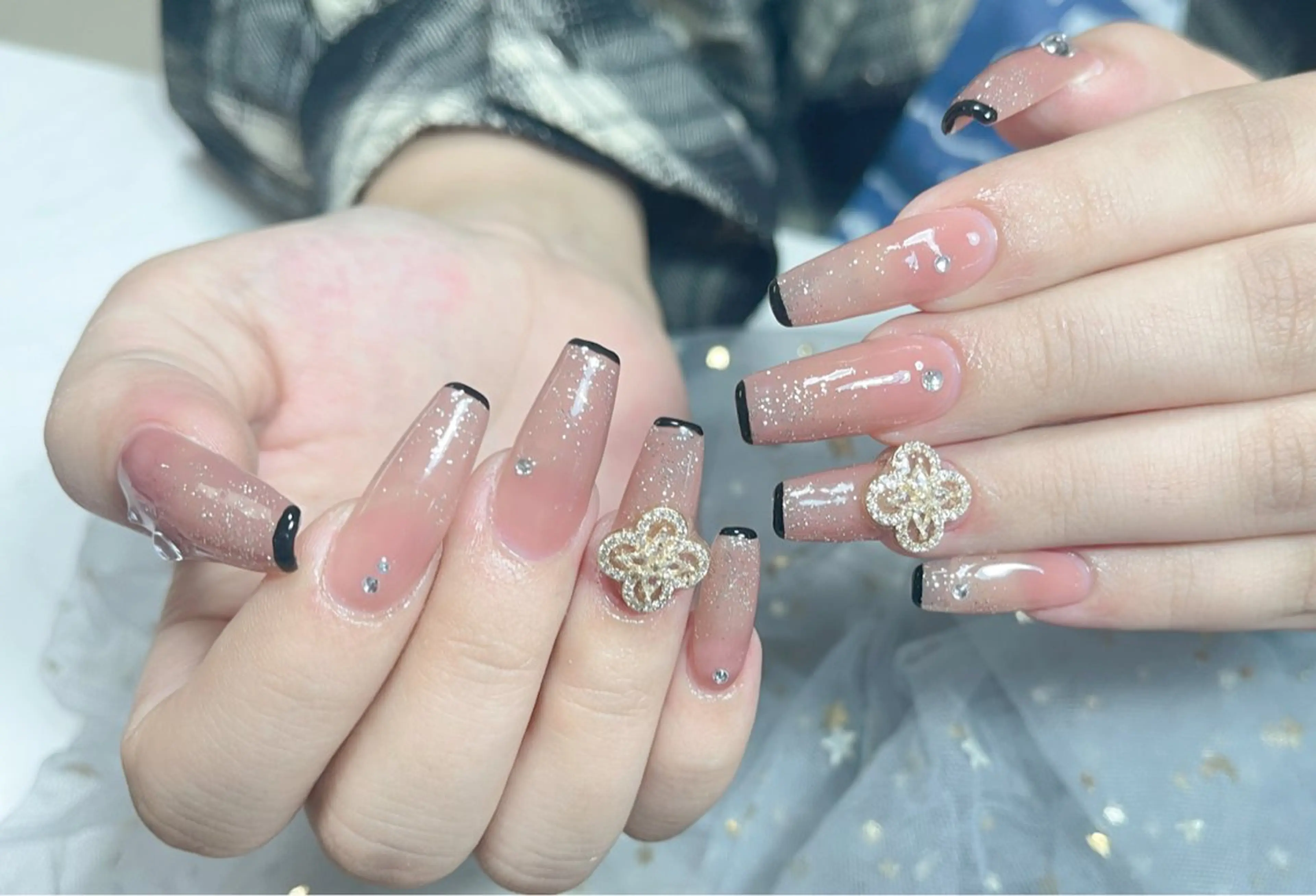 ネイル ハンドネイル 🎀ネイルサロン エクラYUI🎀のネイルデザイン