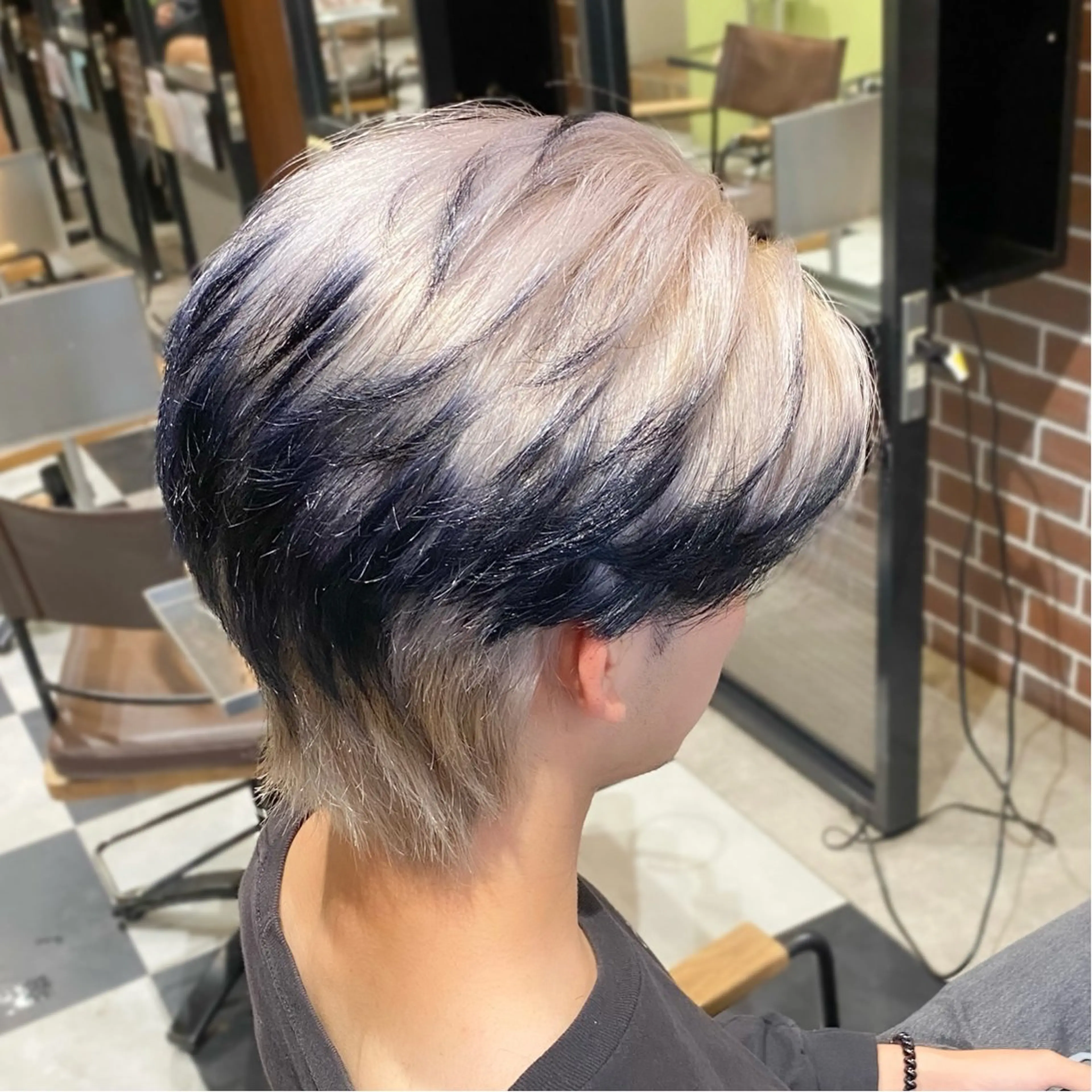 🤎リピーター様🤎メンズカット+ブリーチカラーの写真