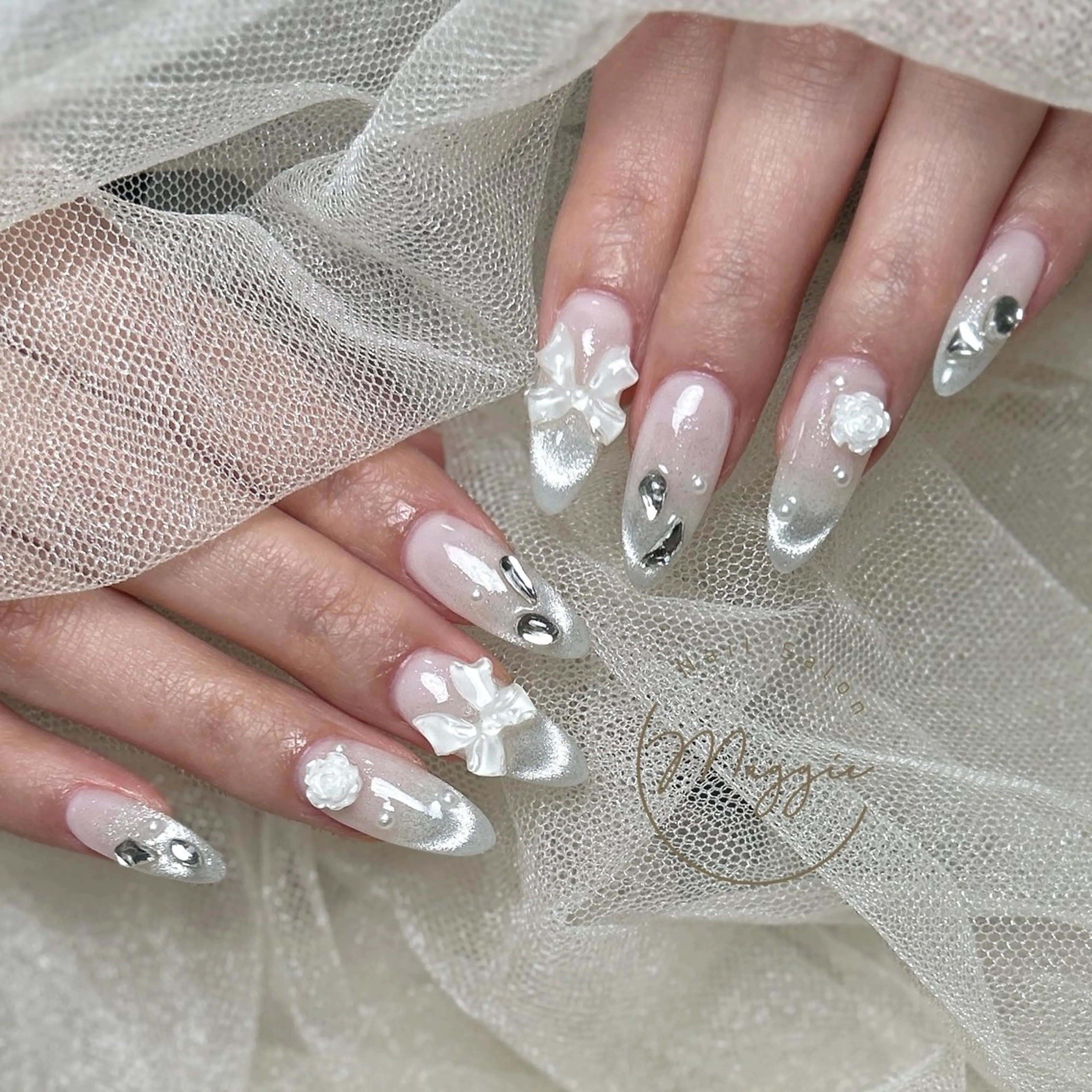 ネイル Maggie Nail🦩のネイルデザイン