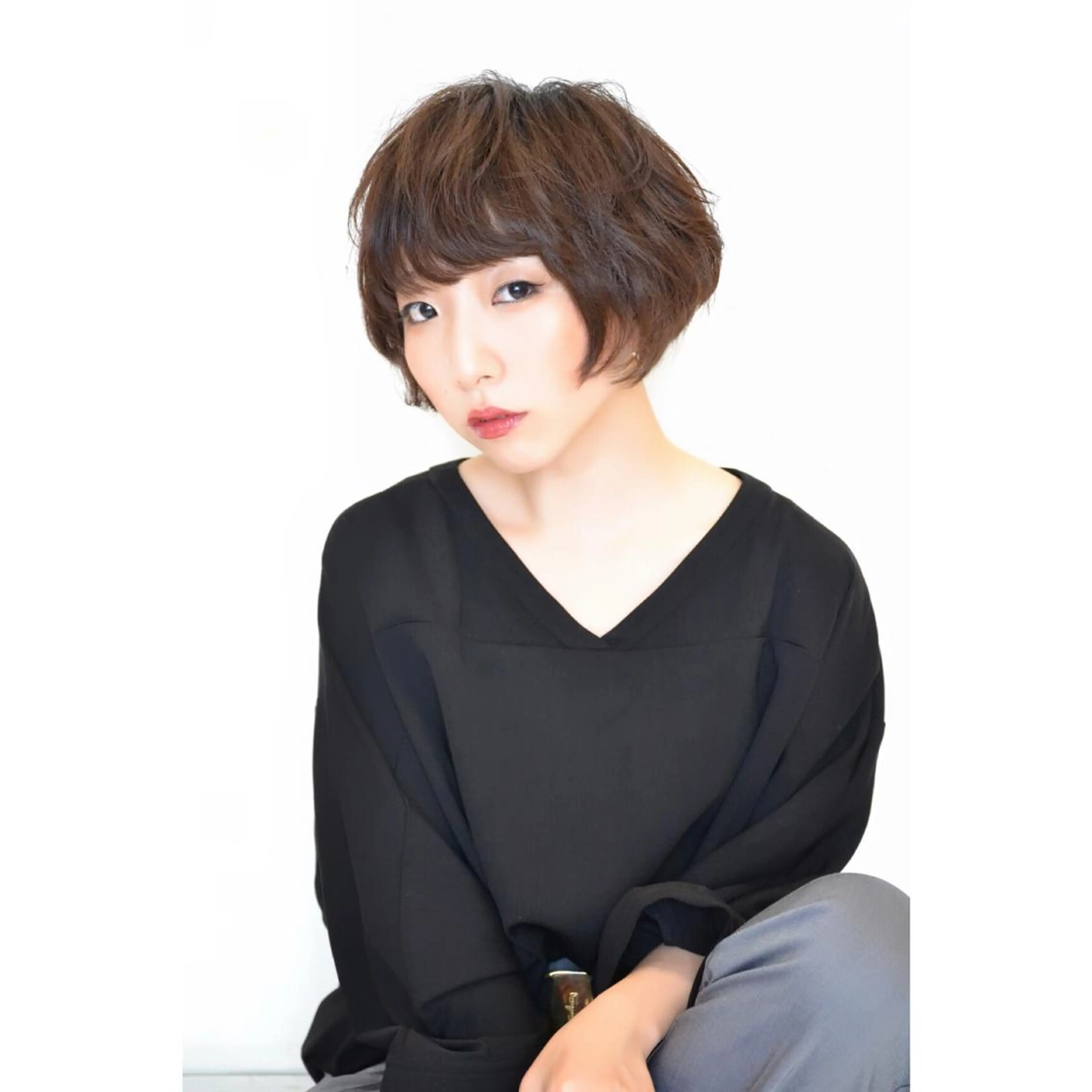 ショート ミディアム セミロング ロング カラー ブルーカラー ブルーグレー ブルーグレージュ 透明感カラー グレージュ 江上拓郎/ショート /酸性ストレートのヘアスタイル