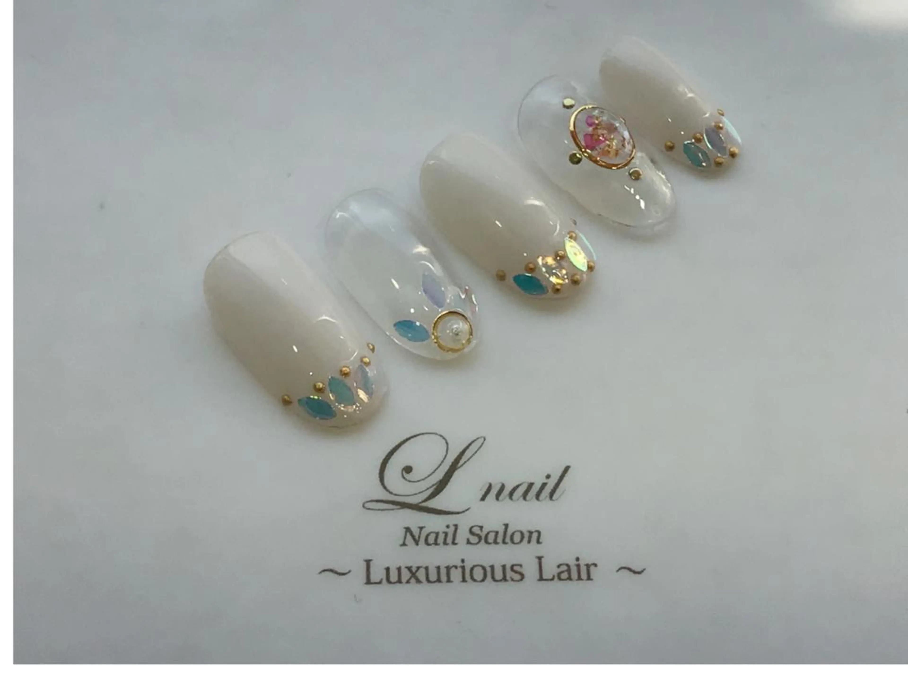 ネイル エルネイル アシスタントのネイルデザイン