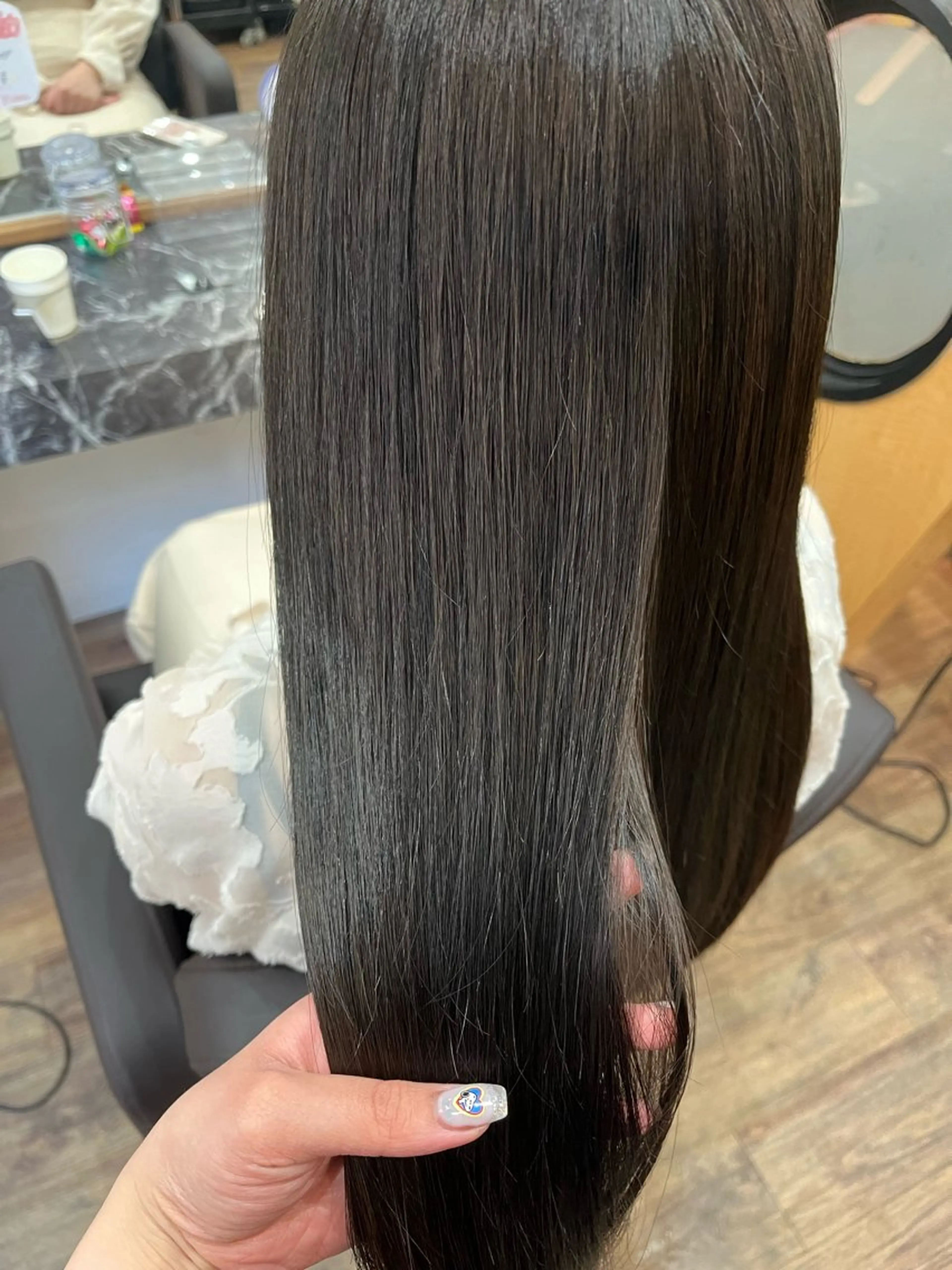 カラー 透明感カラー グレージュ オリーブグレージュ オリーブグレー ヘアカラー 西田辺/ブリーチ/ SASARAのヘアスタイル