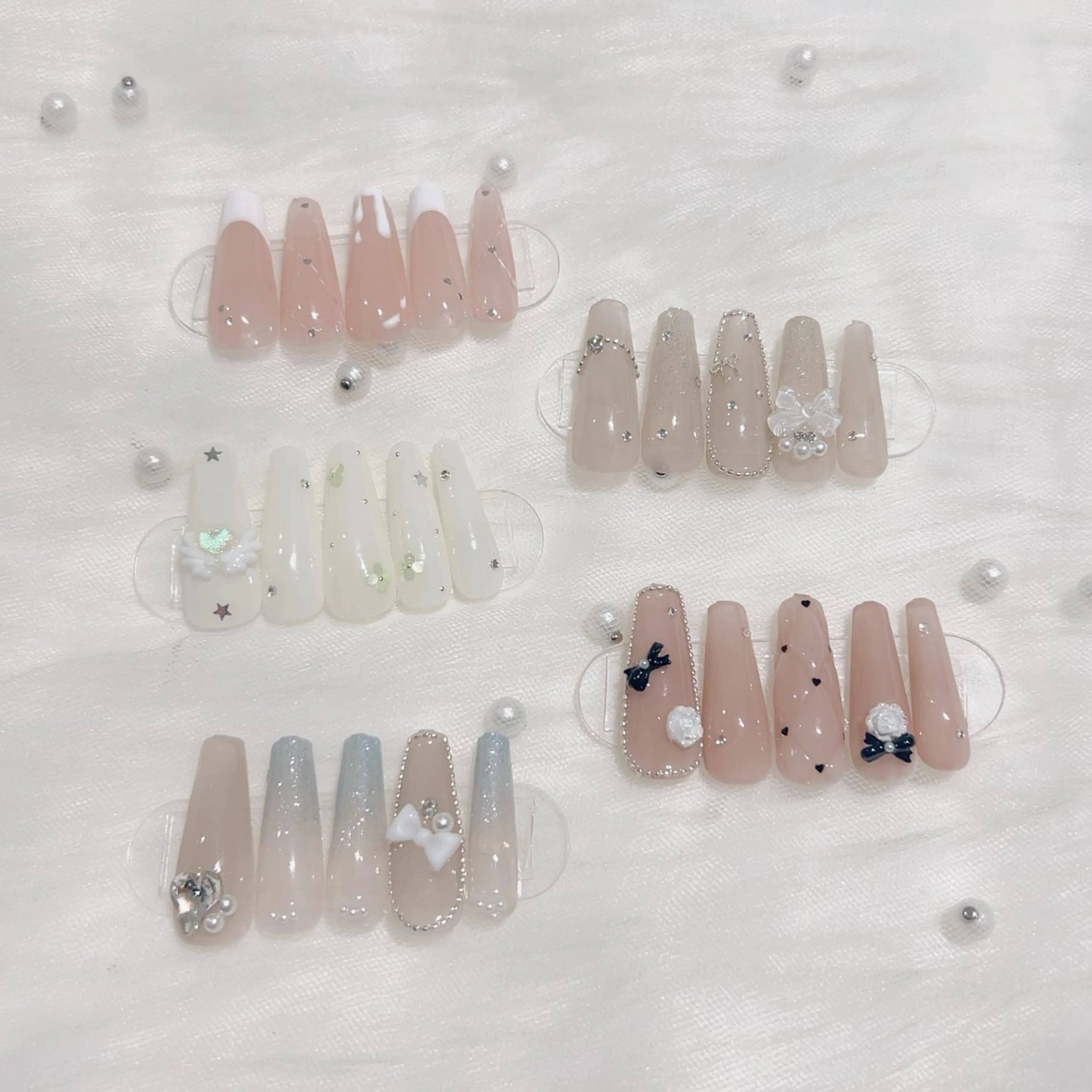 🎀ハンド🎀 2月定額デザイン.⋆𝜗𝜚の写真