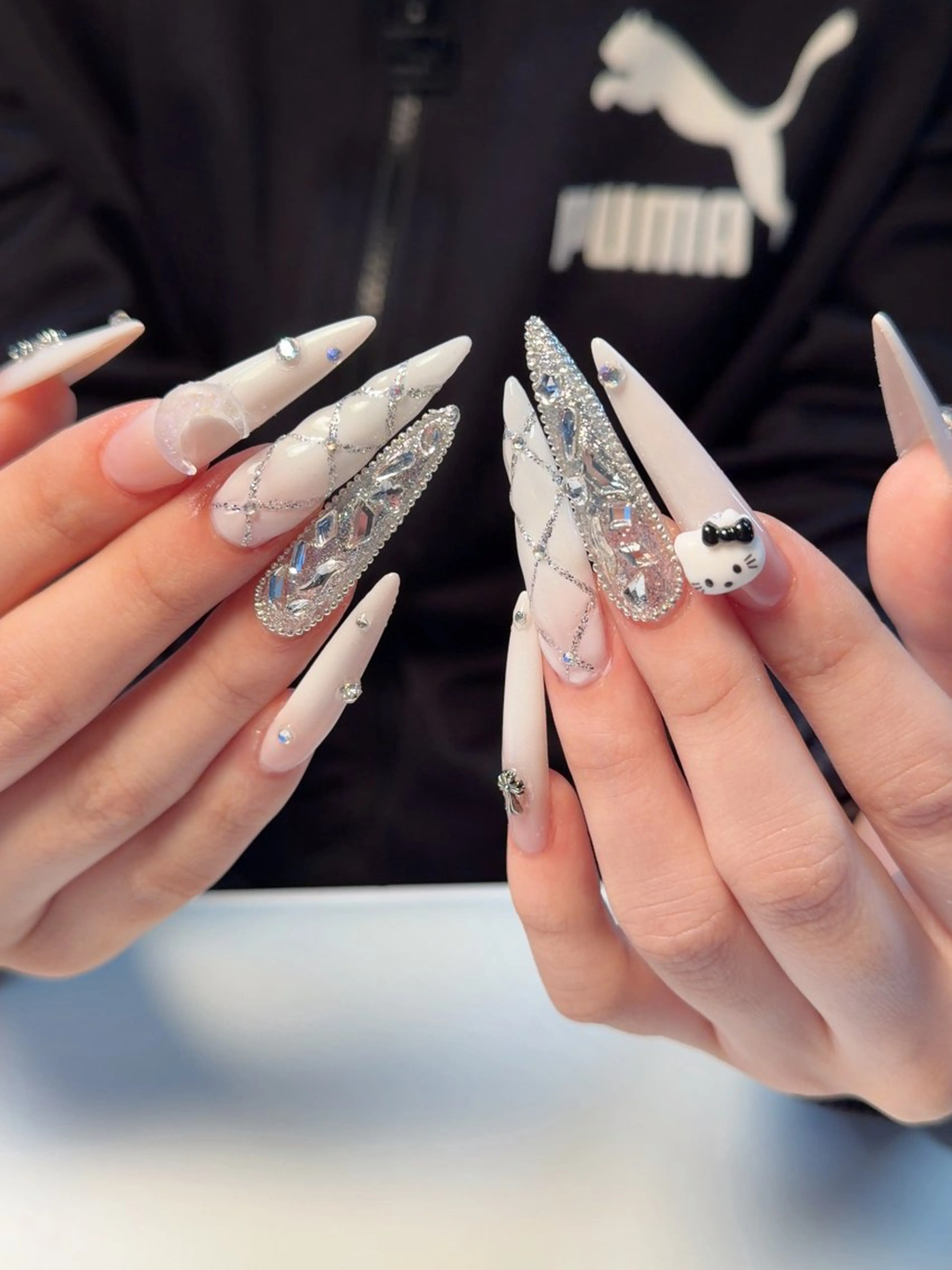 ネイル ハンドネイル Julyネイルサロン所属・Ou uのネイルデザイン