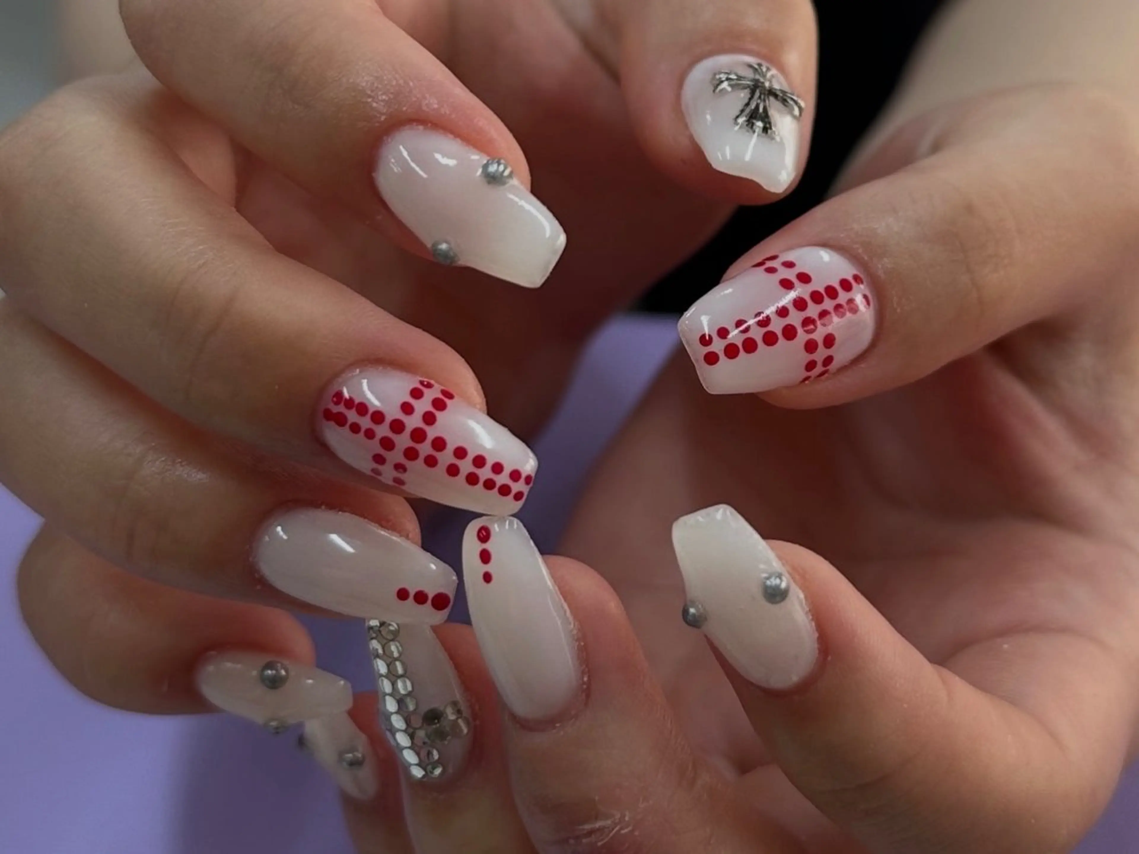 ネイル ハンドネイル フットネイル YukaRyu /個性派デザインのネイルデザイン