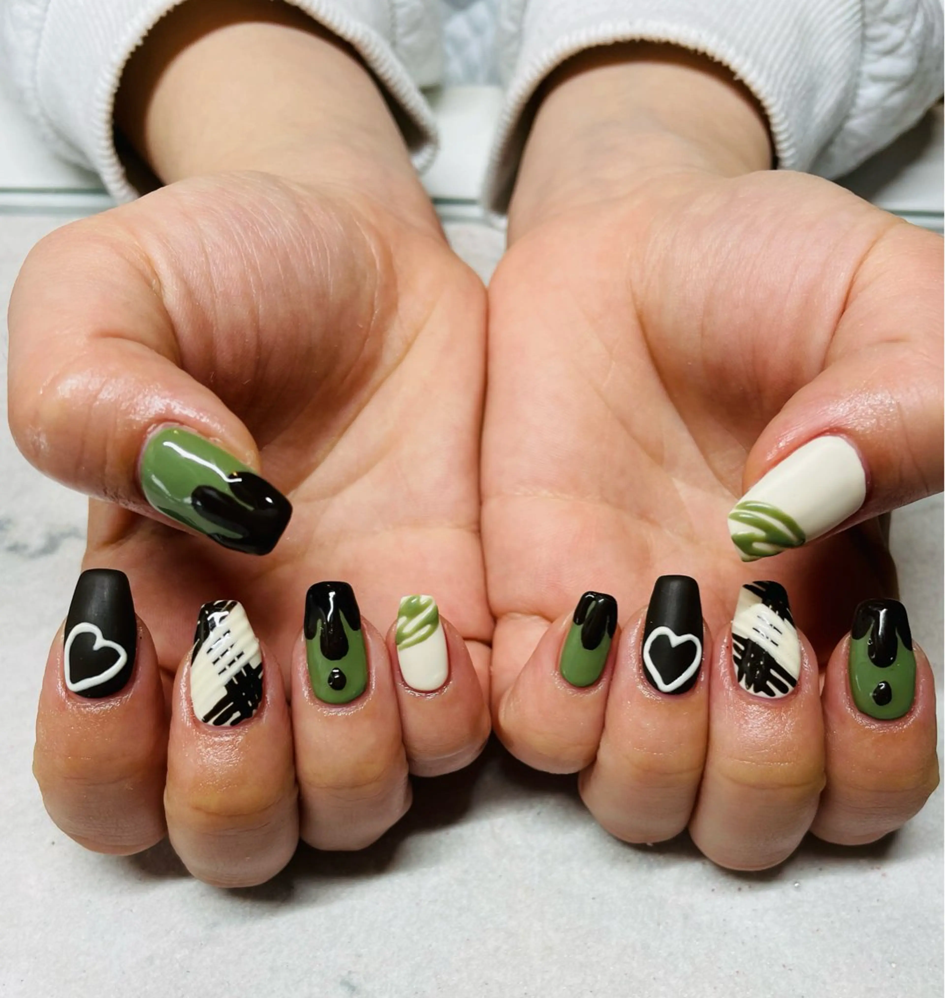 ネイル ハンドネイル Star Beautyのネイルデザイン