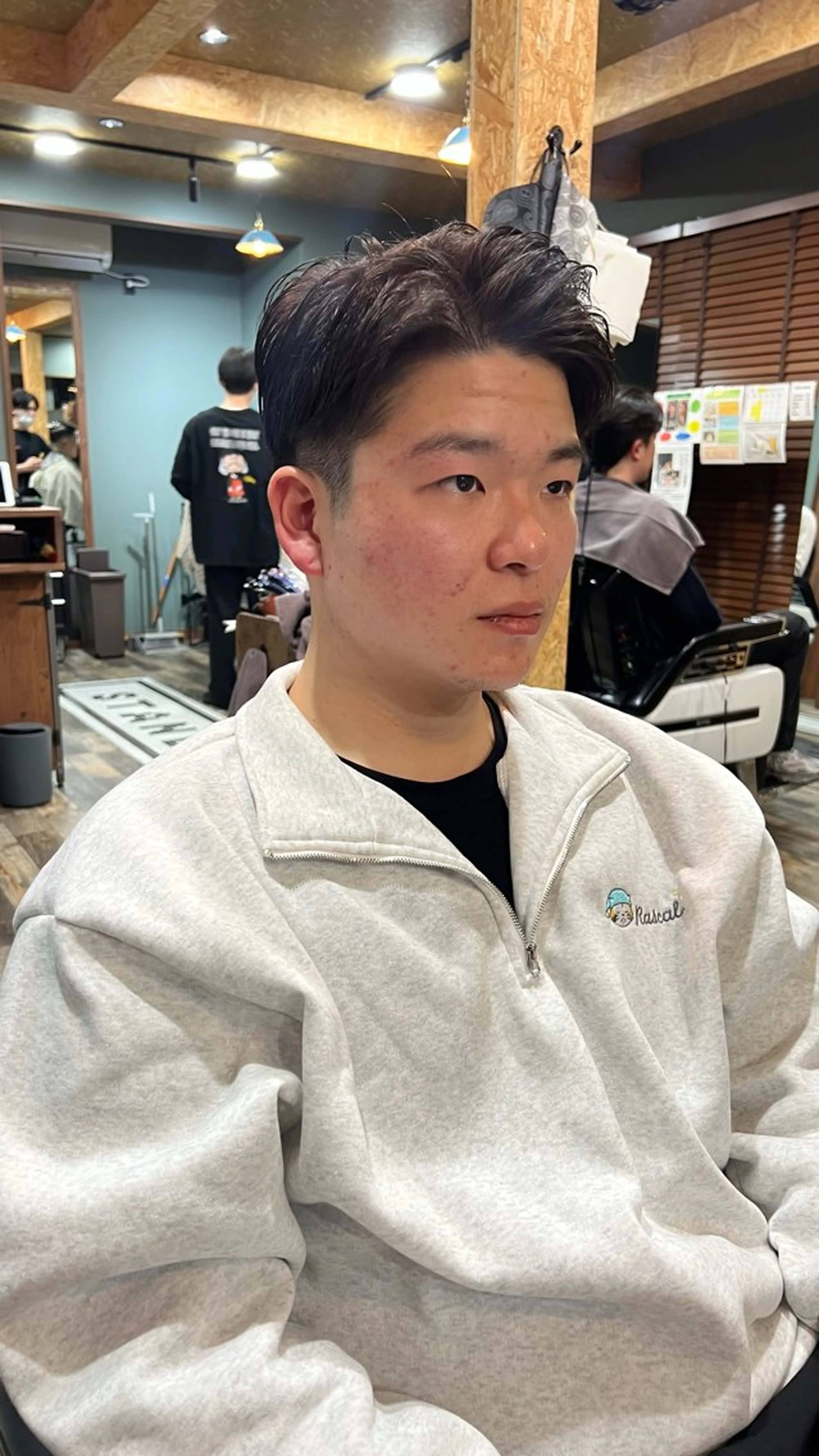 ショート メンズ 荻沼 快のヘアスタイル