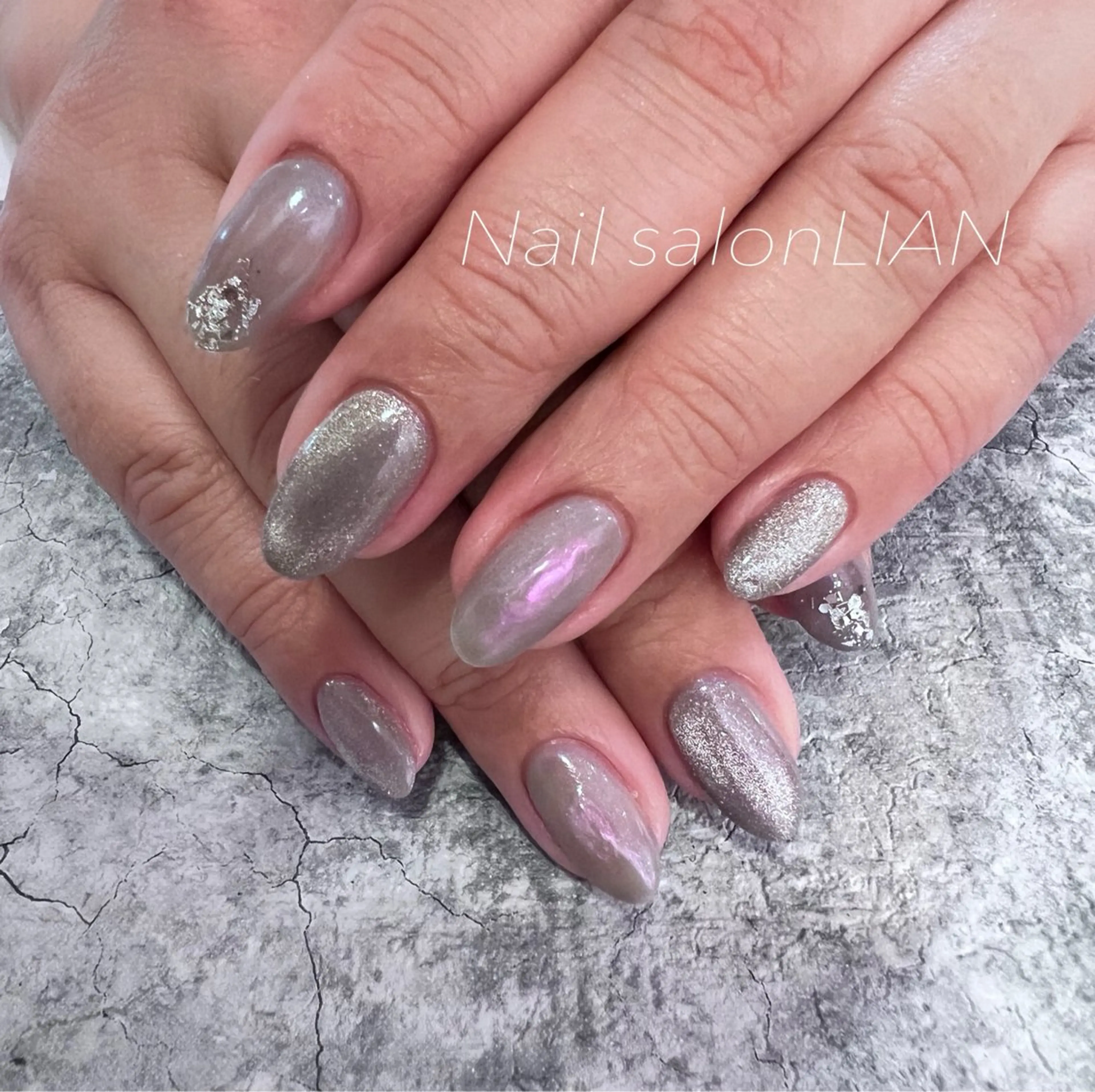 ネイル オーロラネイル マグネットネイル Nail salon LIANのネイルデザイン