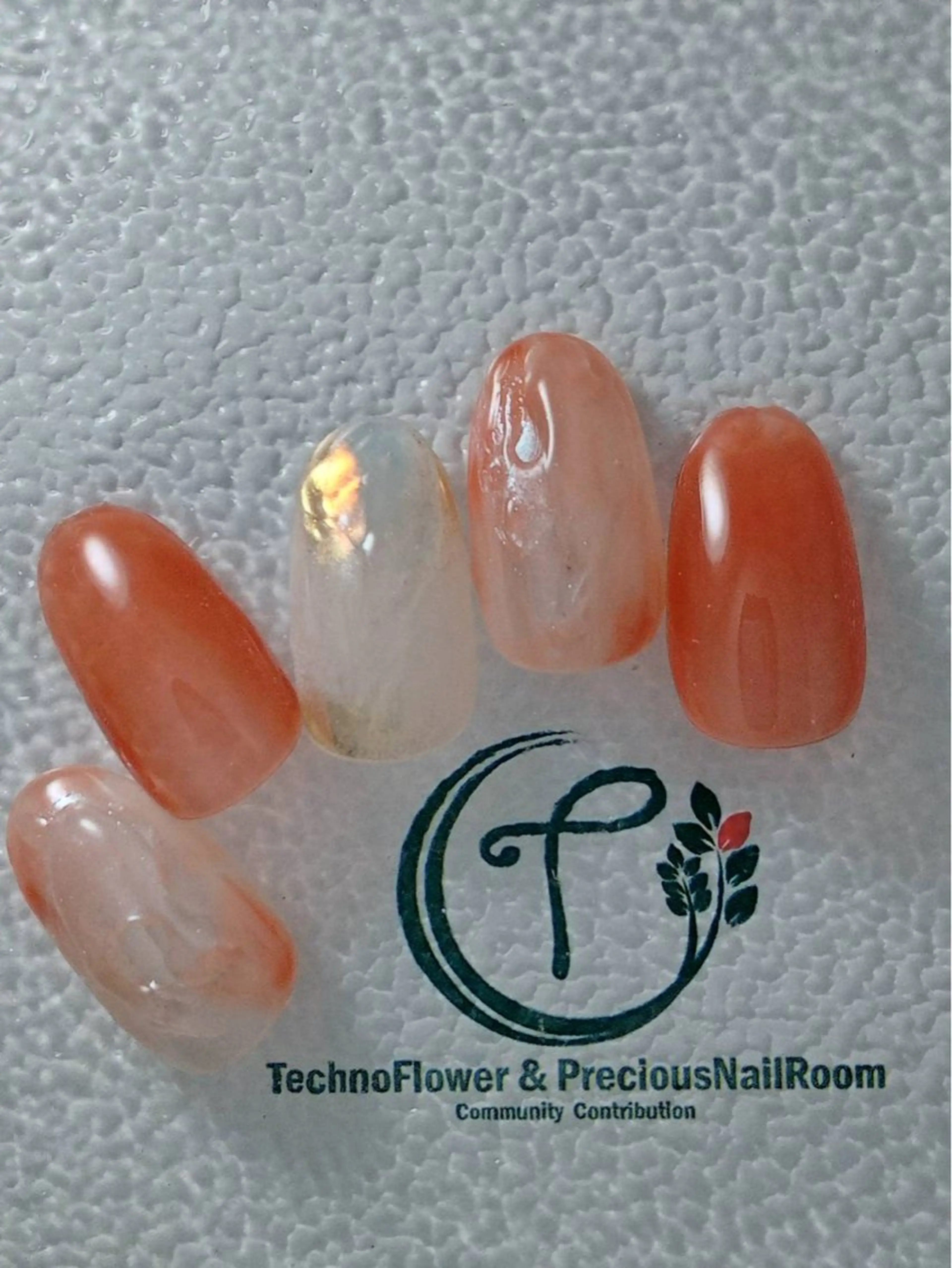 ネイル フラワーネイル ハンドネイル precious nail room所属・precious nail  roomのネイルデザイン