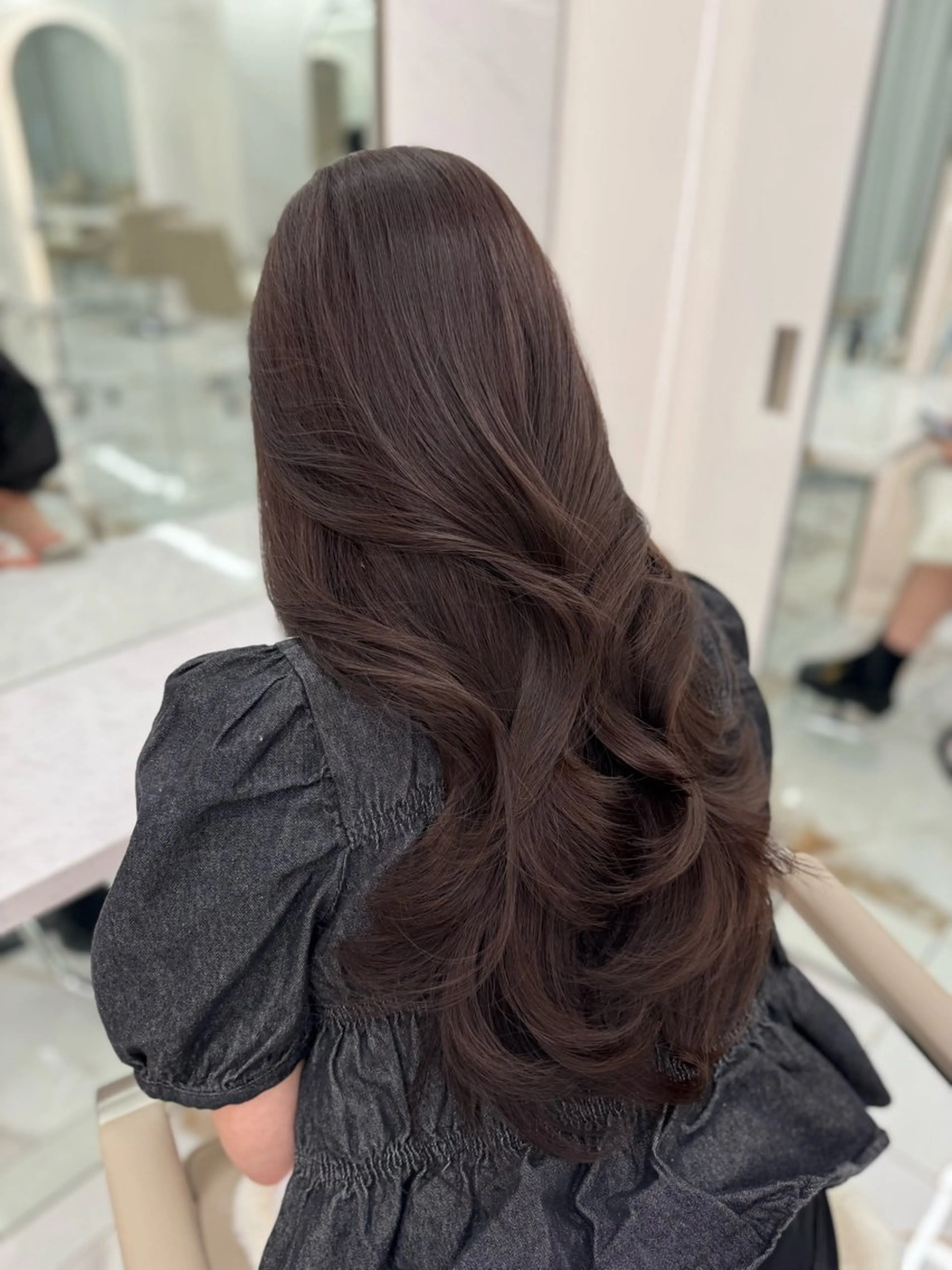 ロング カラー ベージュカラー レイヤーカット カット ヘアカラー トリートメント kiti SAKAE所属・シュンヤ韓国レイヤー /暖色カラーのヘアスタイル