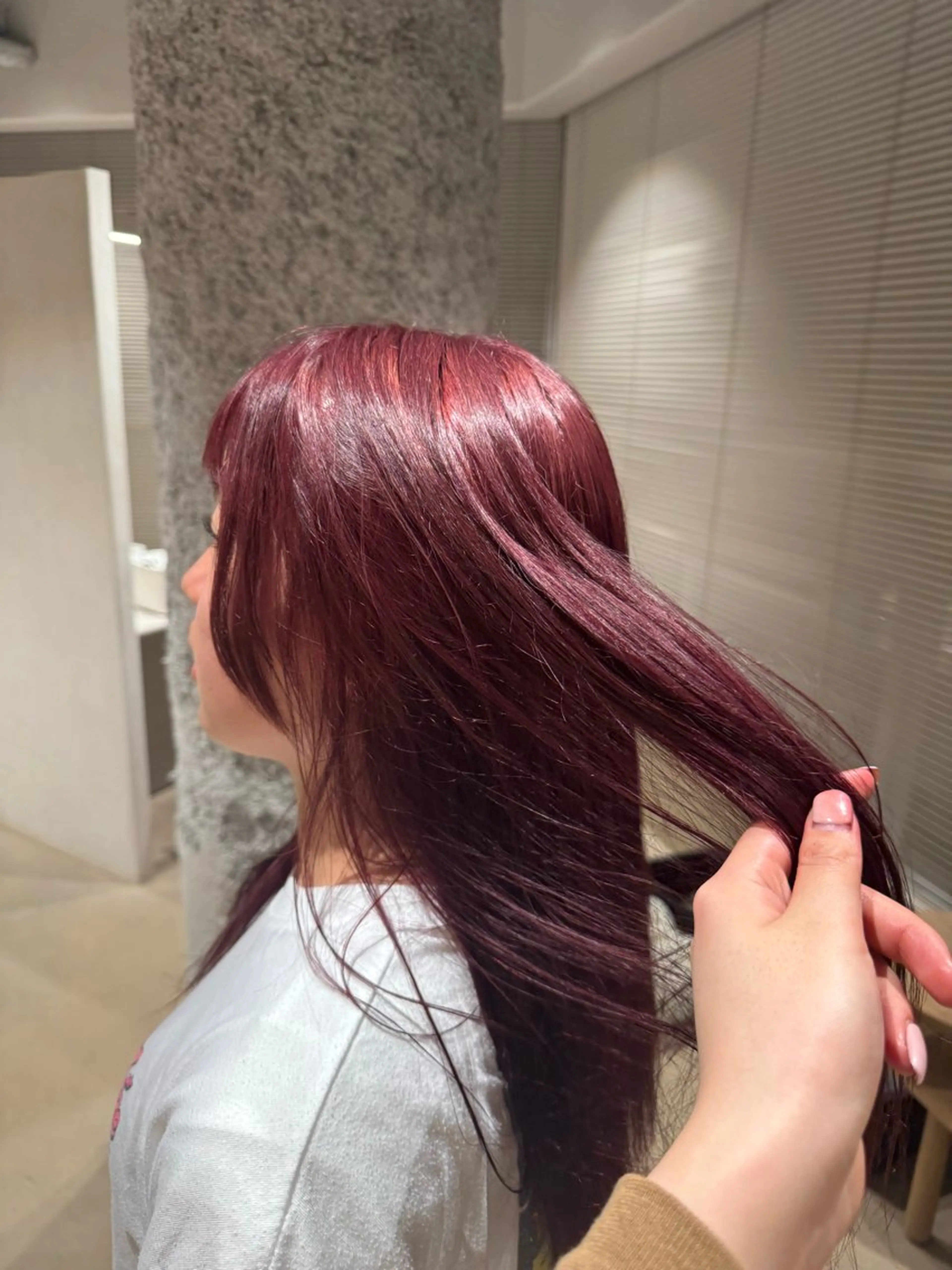 ロング カラー 未 来カットモデル無料のヘアスタイル