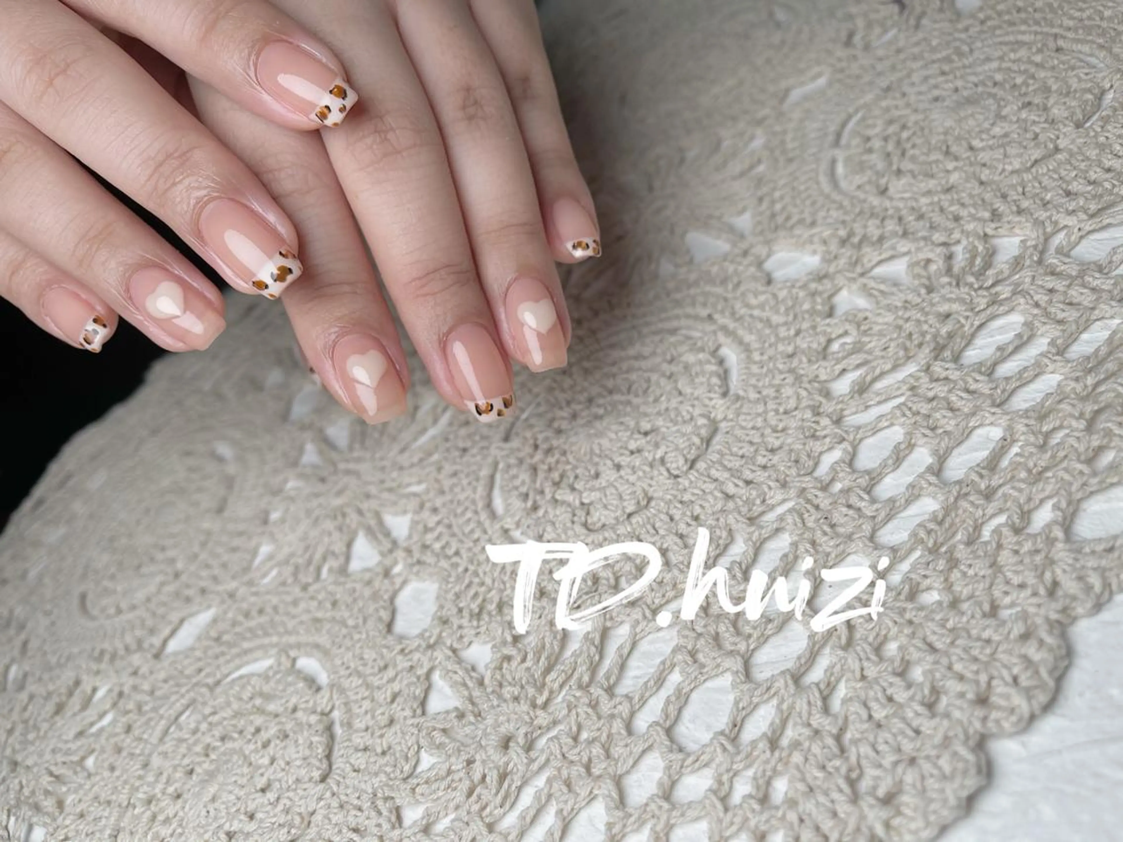 ミディアム めぐみのネイルサロン 惠のネイルデザイン