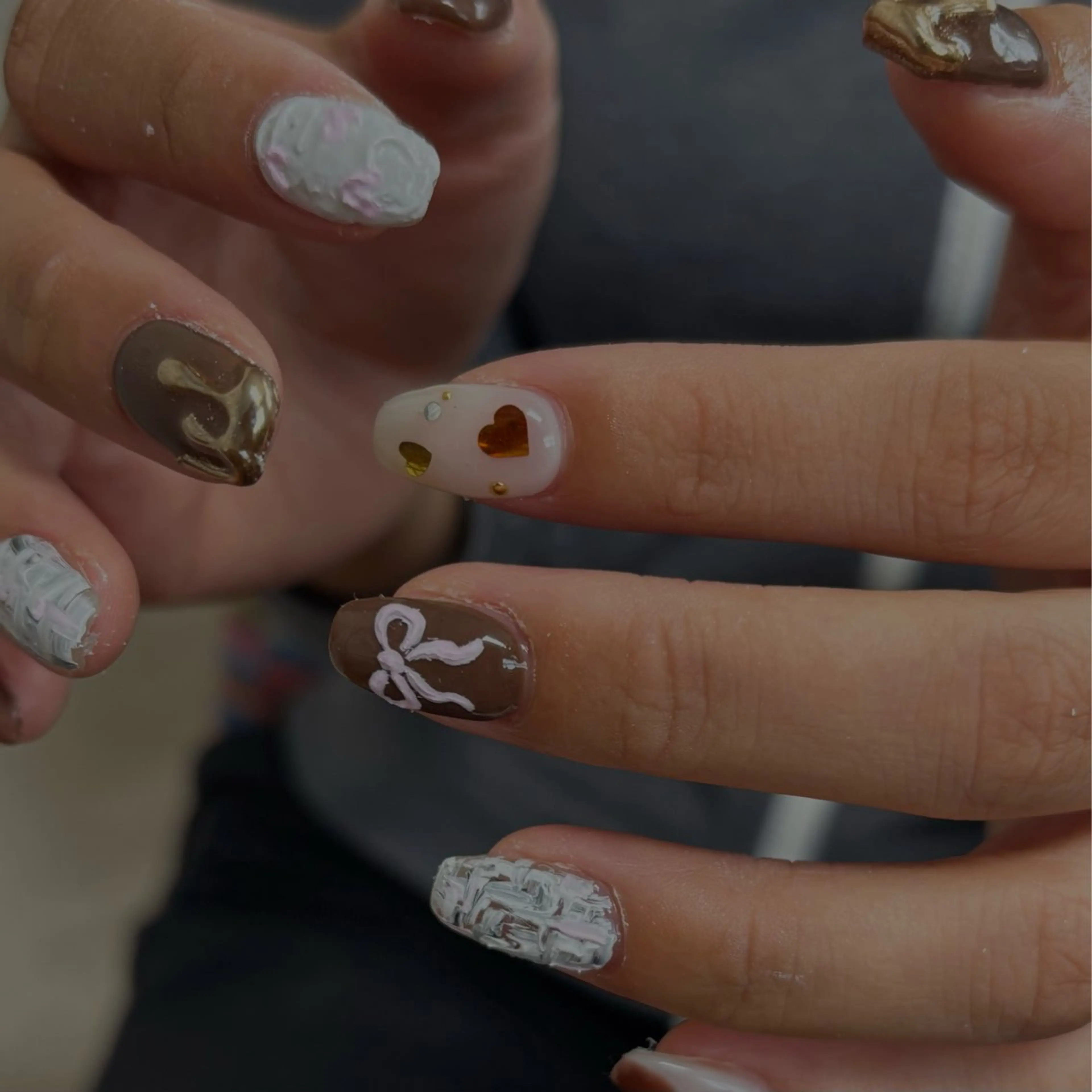 ネイル ハンドネイル 爪塗屋 さんのネイルデザイン