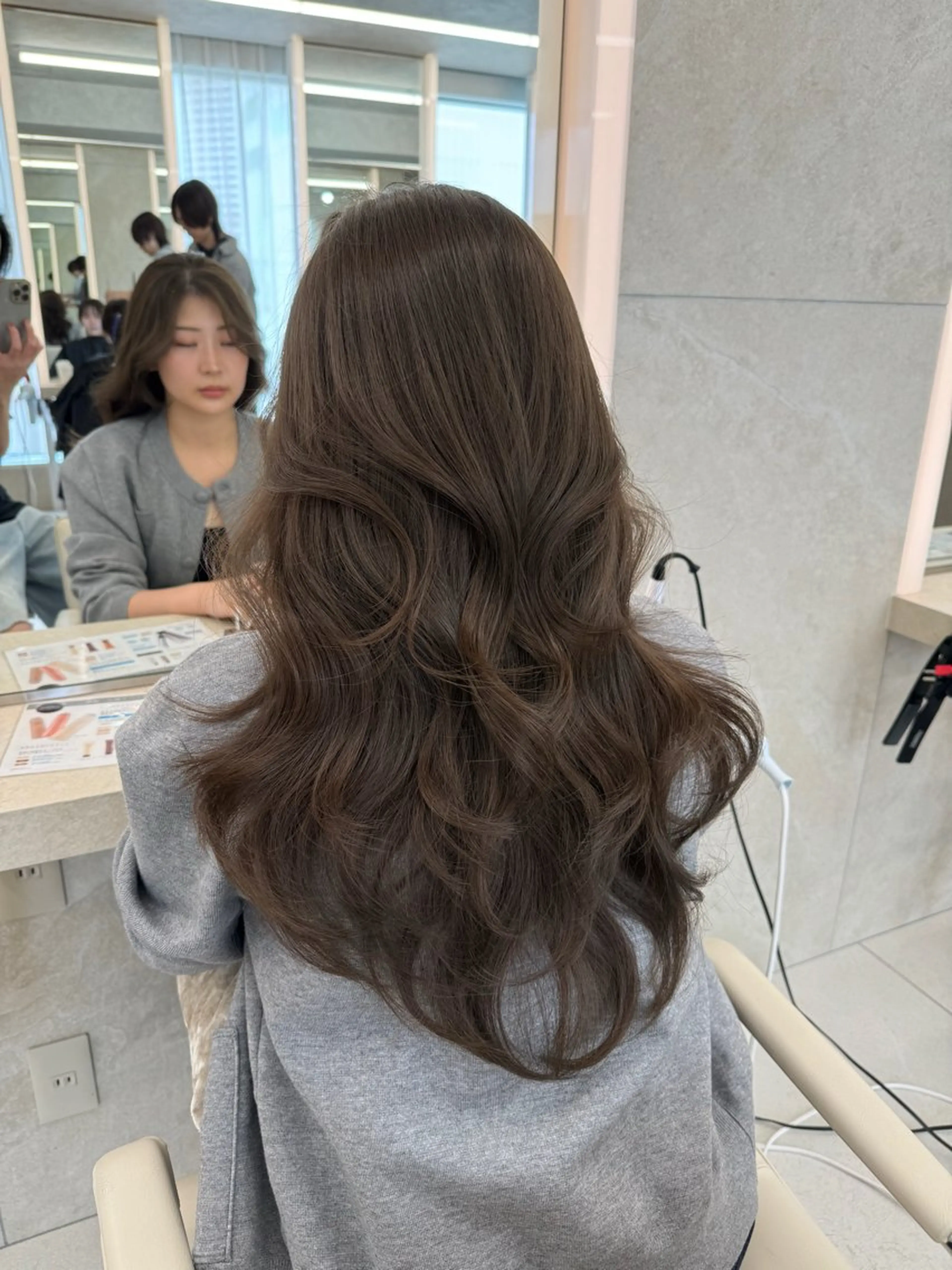 ロング ヘアカラー トリートメント 中村 紅葉のヘアスタイル
