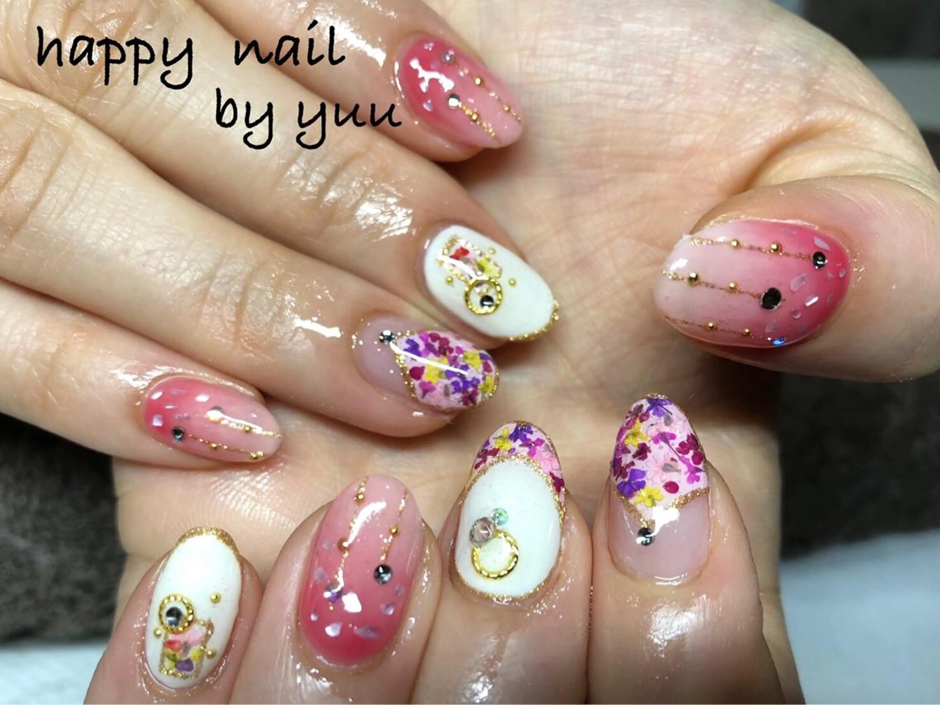 ネイル Happy Nailのネイルデザイン