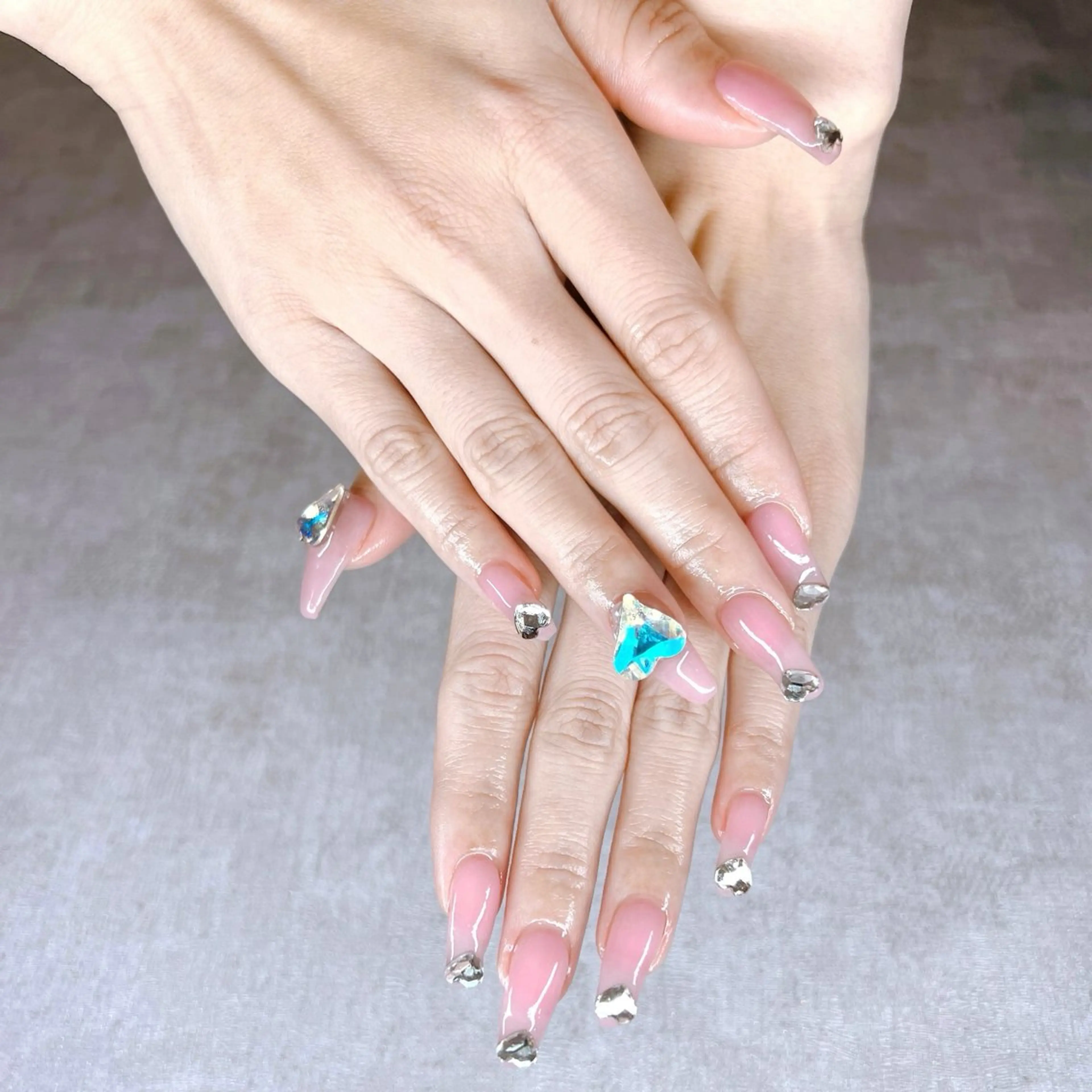 ネイル Feather MAIのマツエク・マツパデザイン