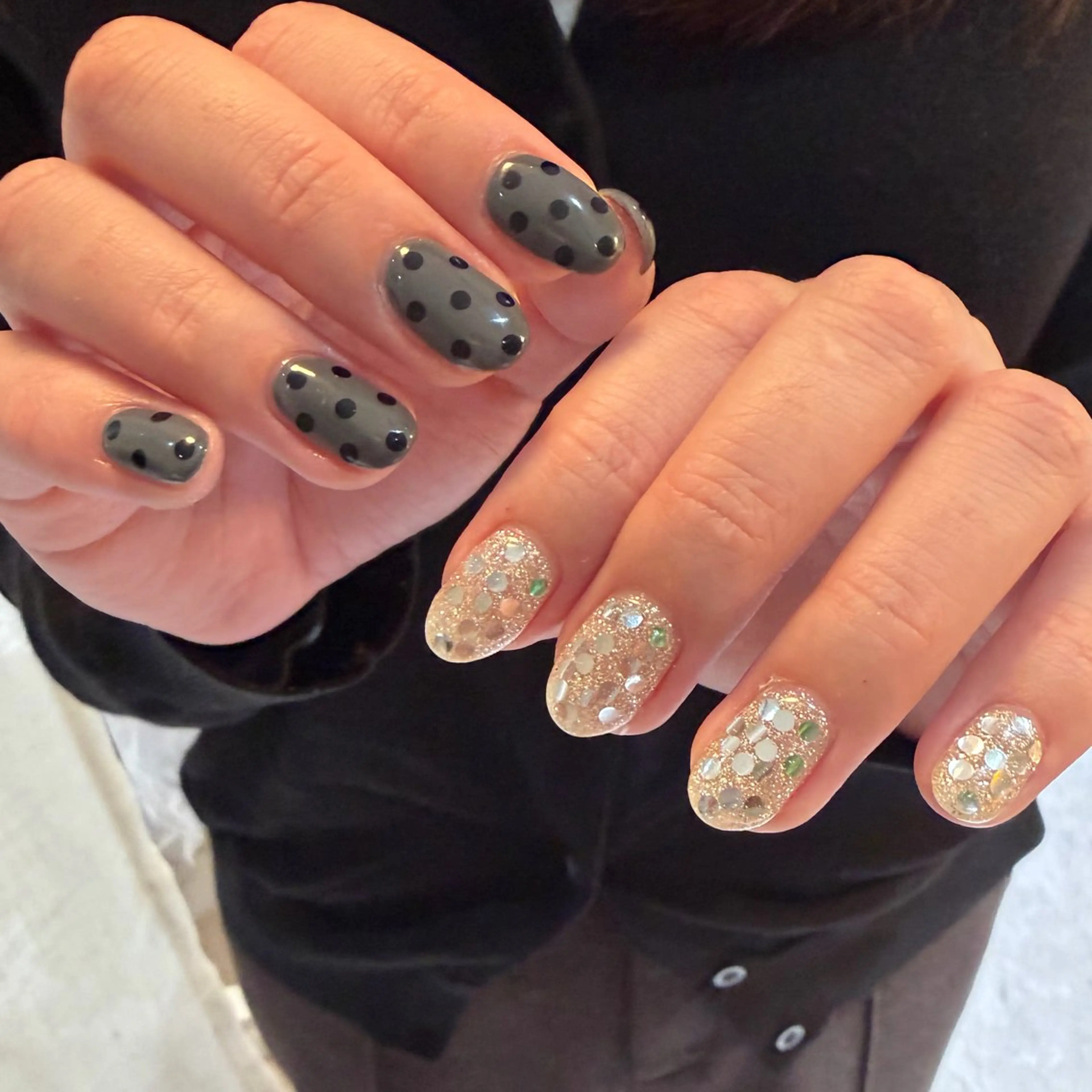 ネイル アートネイル ドット ジェルネイル ホログラムネイル 持ち込み Nail mood /アートし放題のネイルデザイン