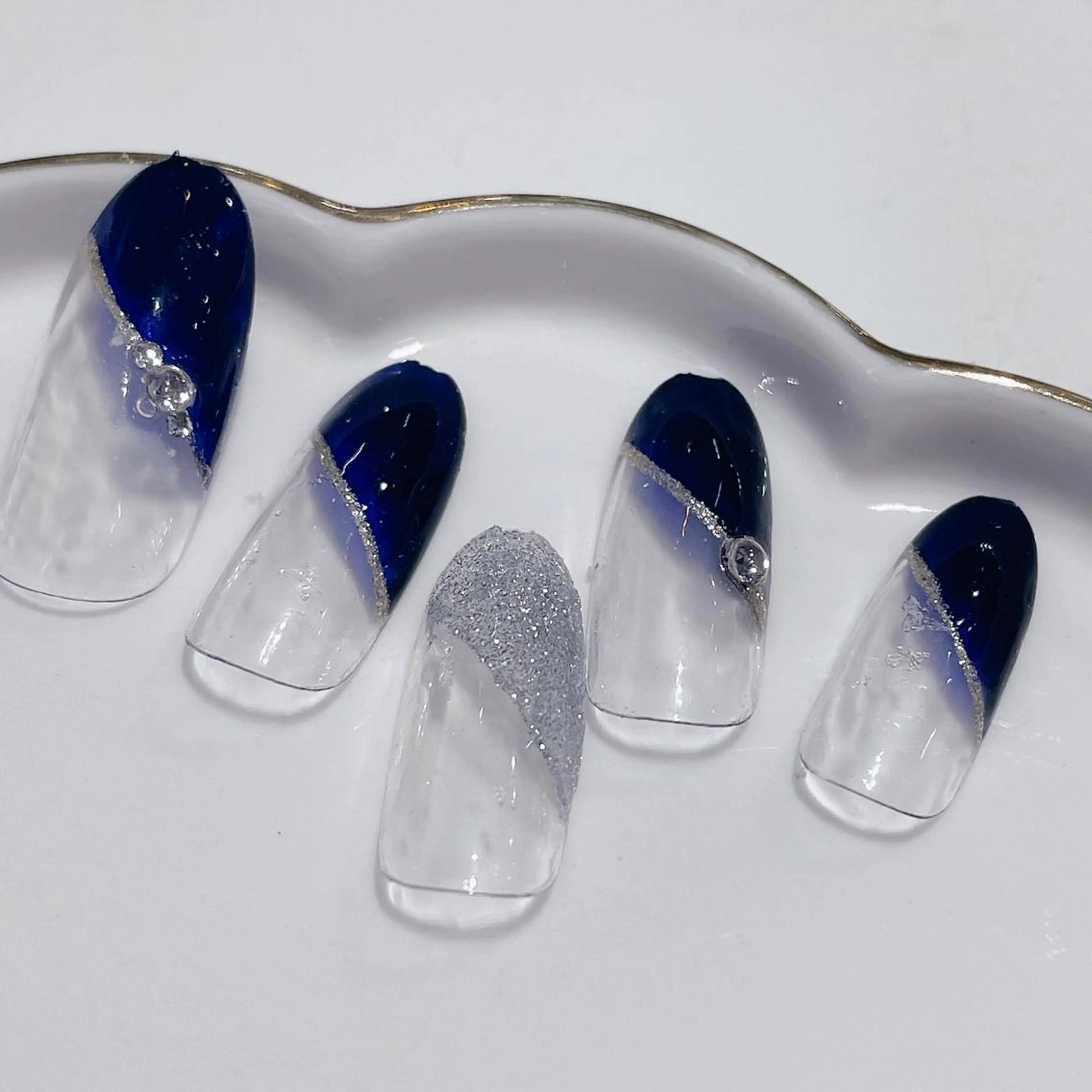 ネイル 練馬駅近ネイルラニ 不細工爪90分で美爪のネイルデザイン