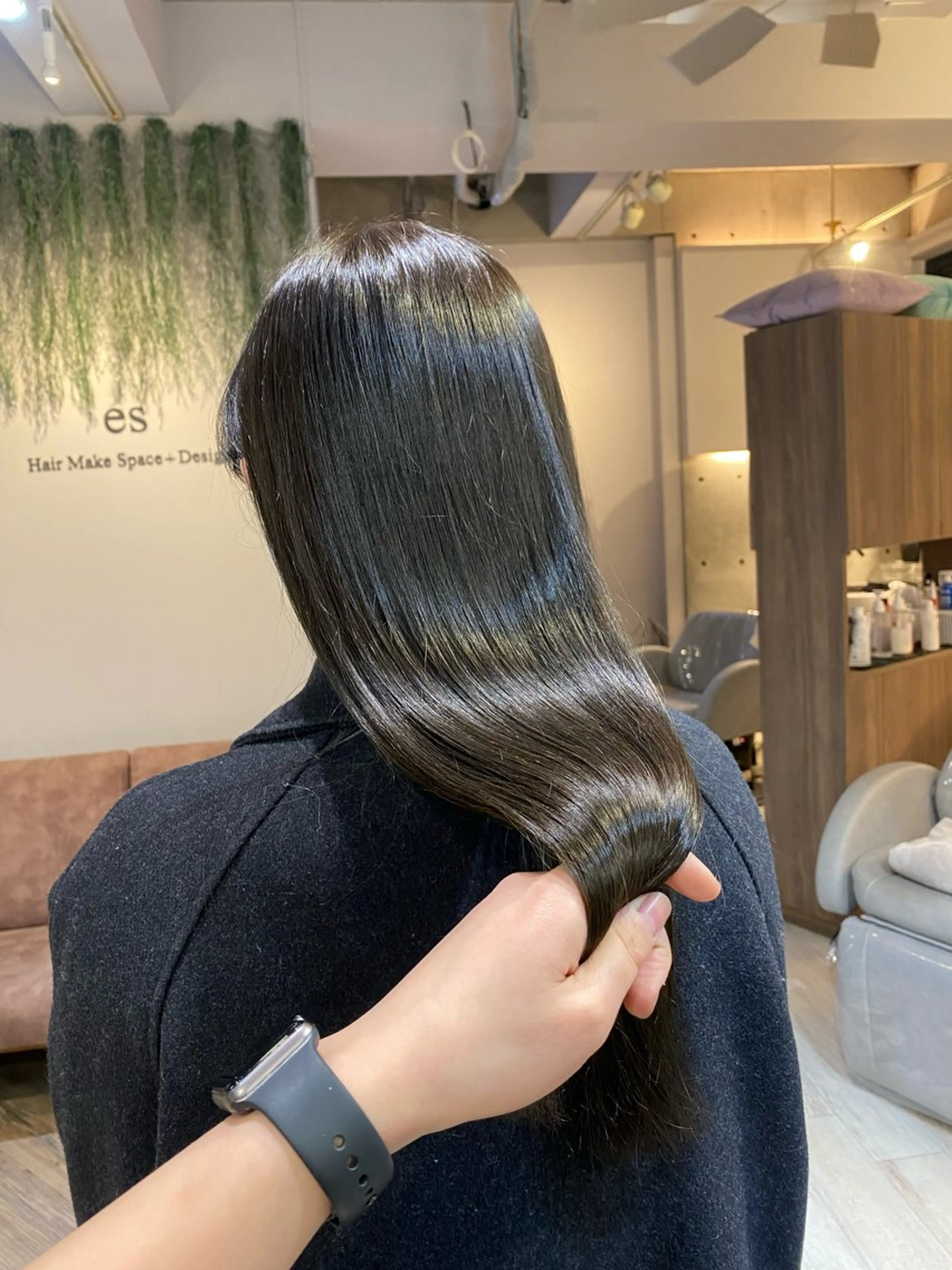 ミディアム カラー 透明感カラー オリーブカラー es Hair Make Space所属・KAREN／ 武蔵小山/自由が丘のヘアスタイル