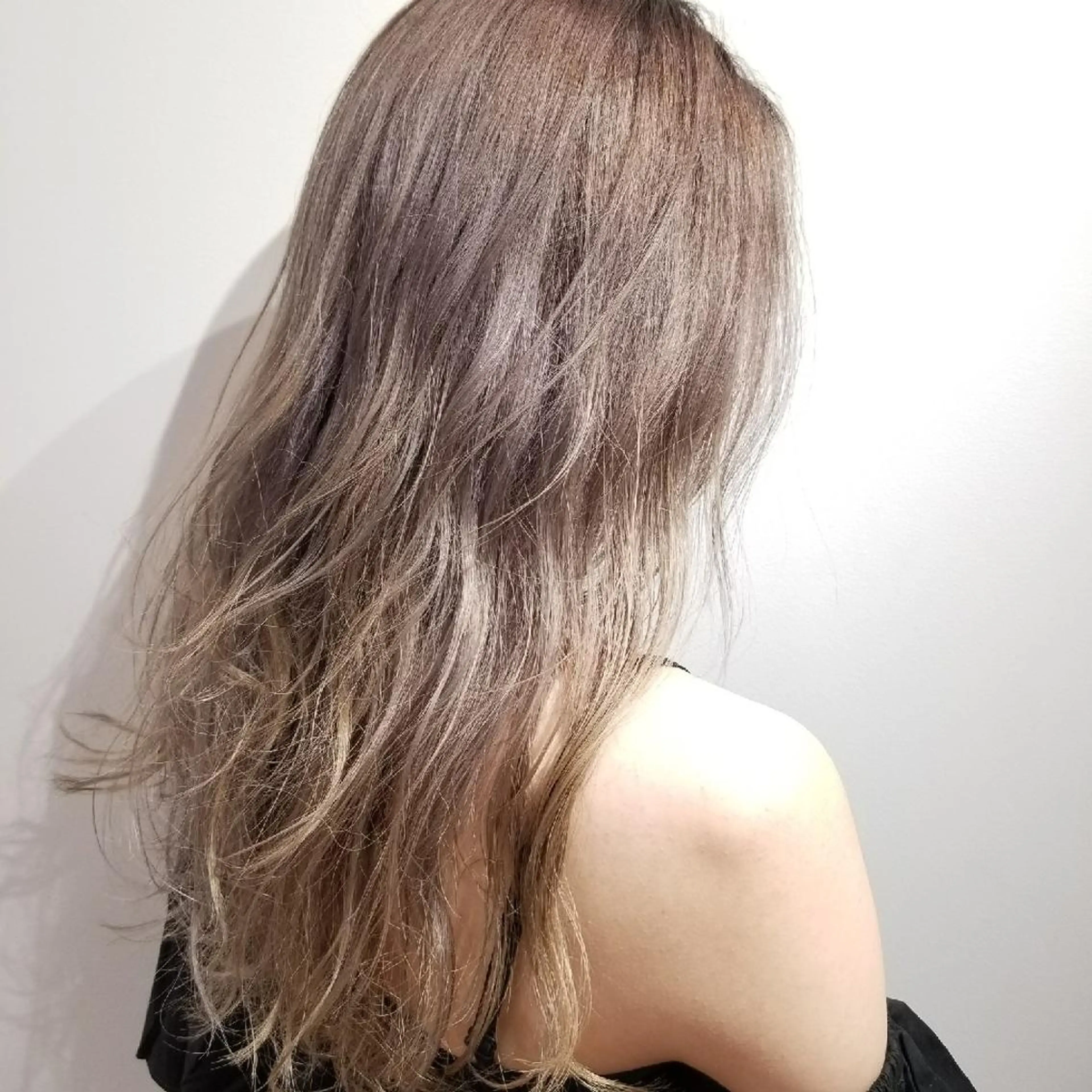 ロング カラー シールエクステ♦️ レイヤー♦️福田晃大のヘアスタイル