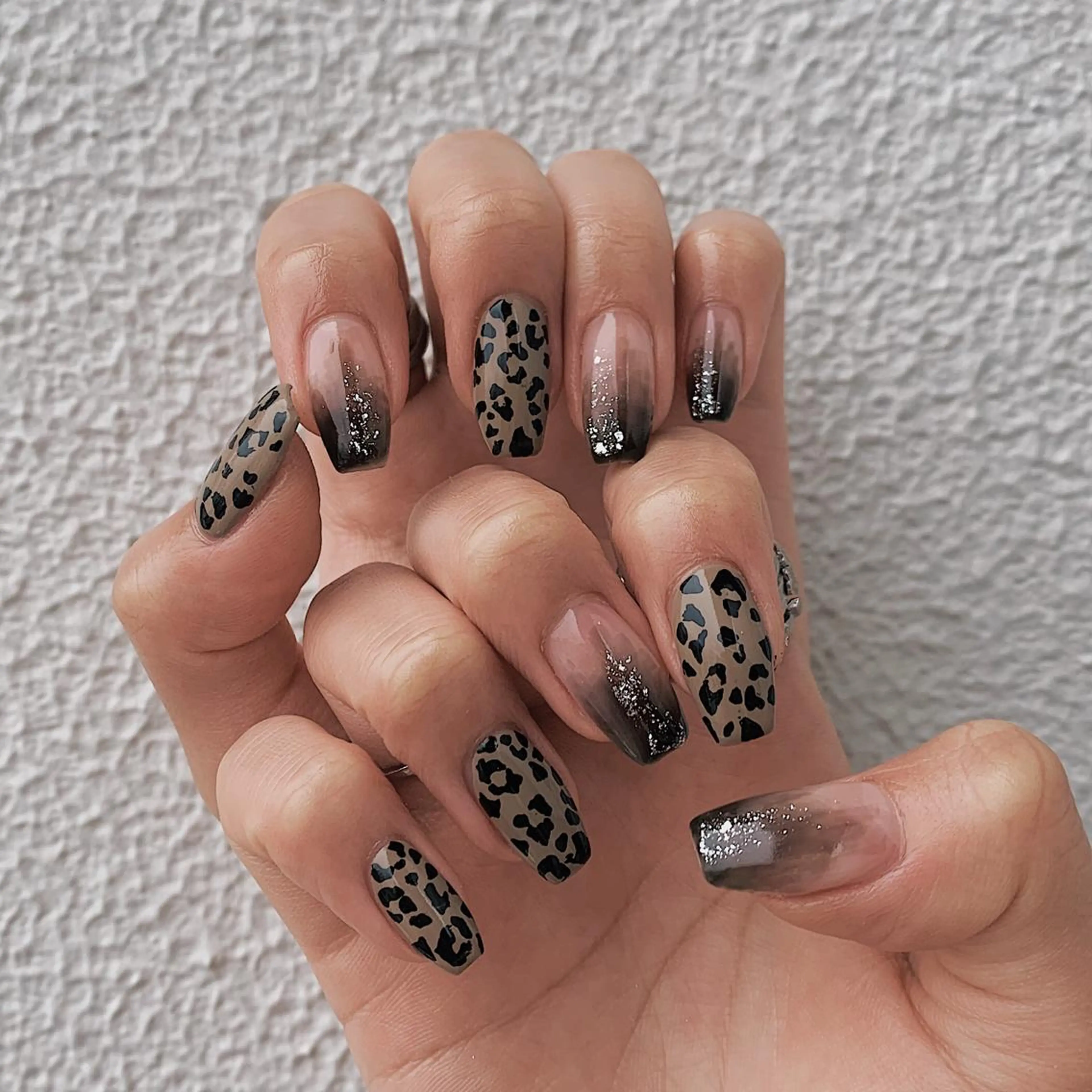 ネイル アニマル柄 tener 🧋yume🧋のネイルデザイン