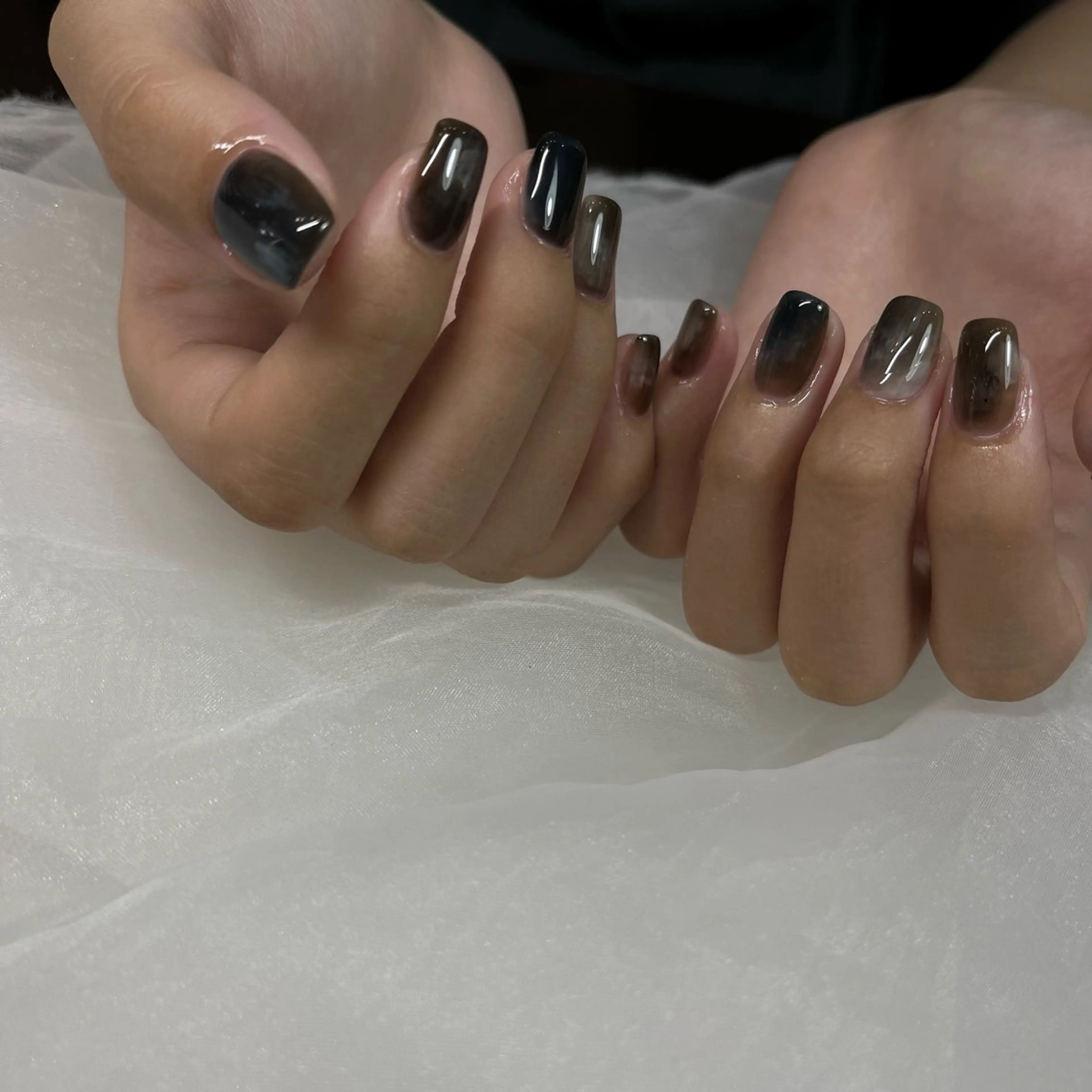 ネイル ハンドネイル atelier alle.のネイルデザイン