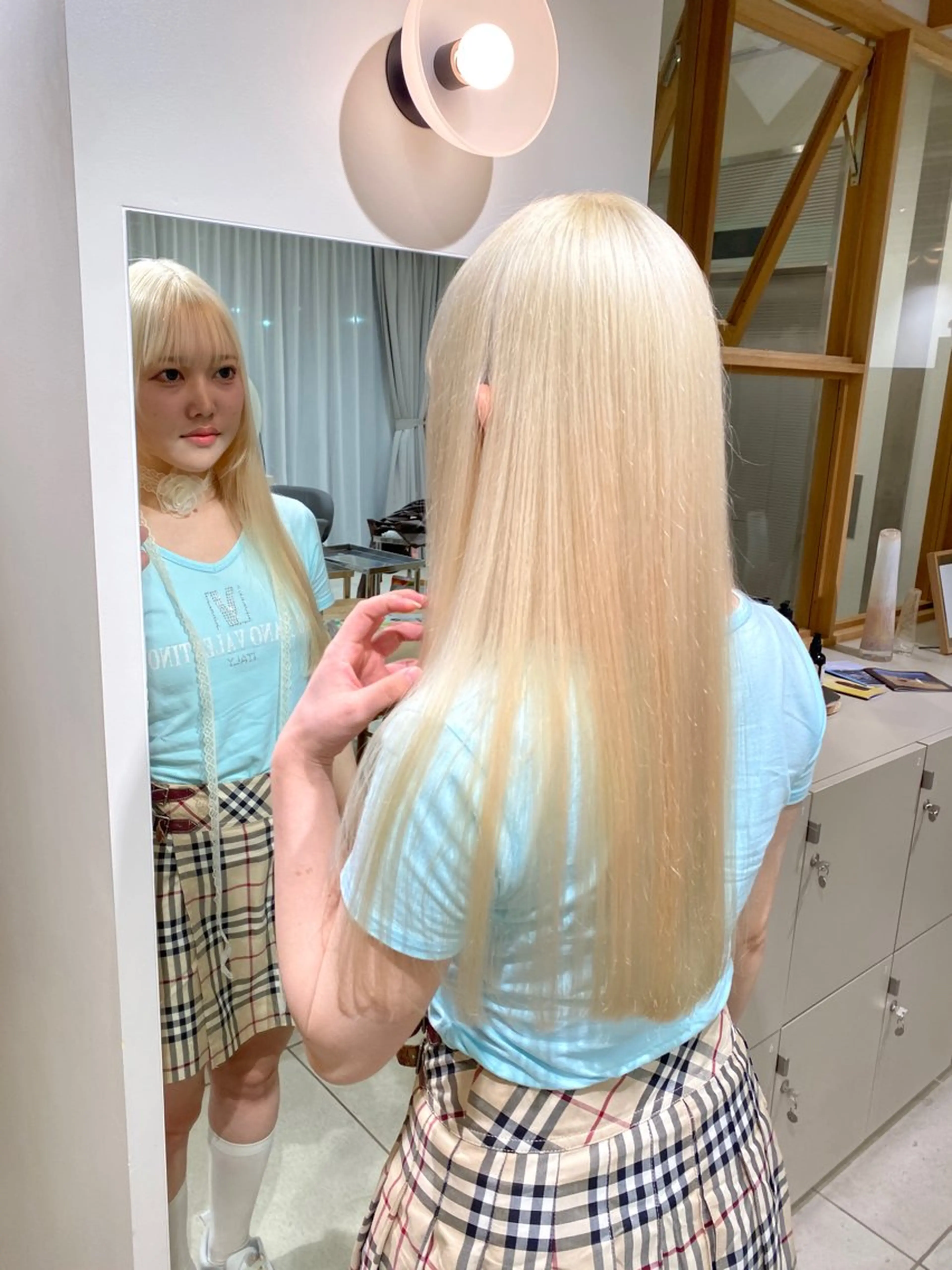 ロング ヘアカラー トリートメント キタ リオナのヘアスタイル