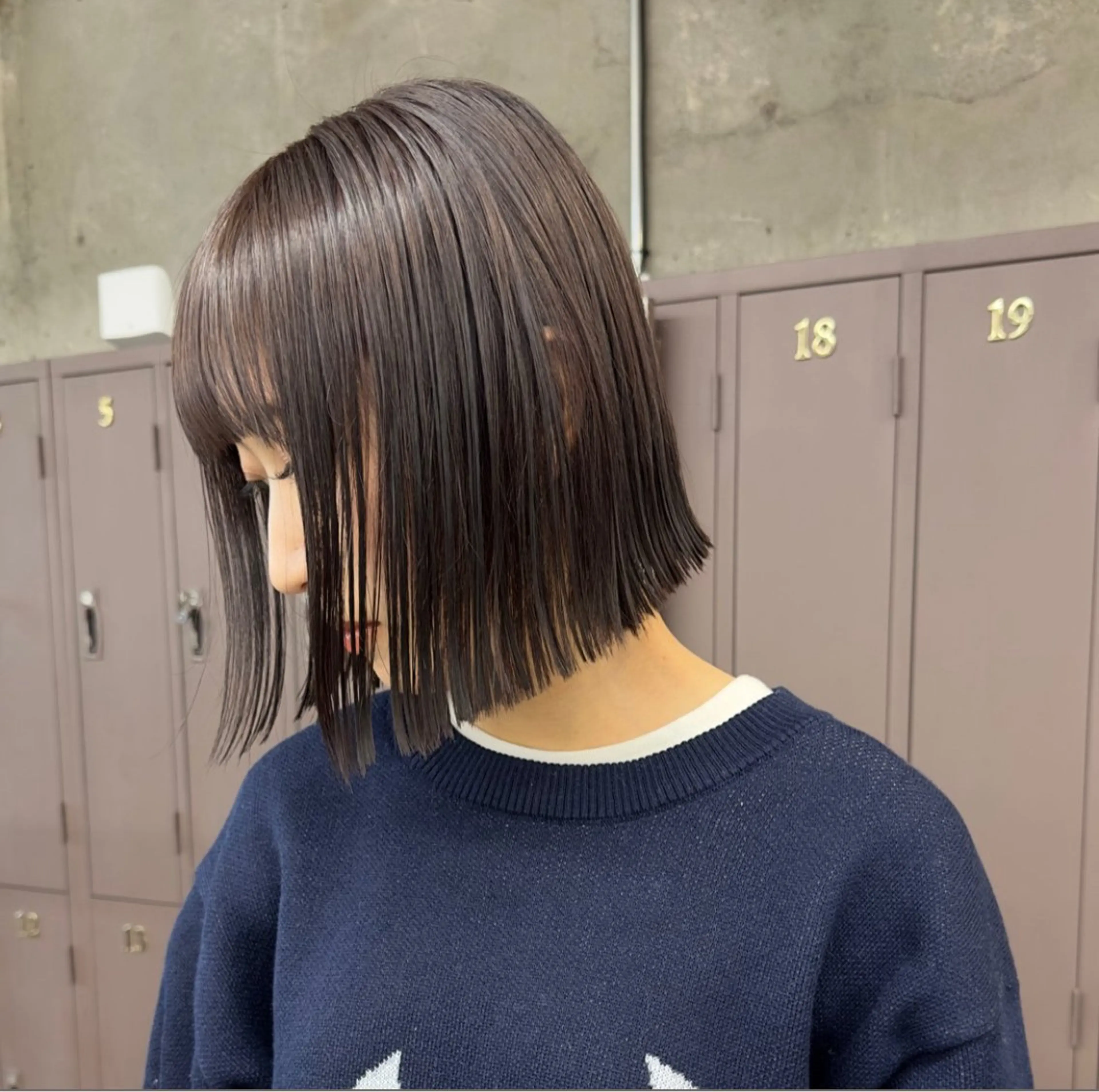 ミディアム ミディアムパーマ 縮毛矯正 カット 縮毛矯正 森田遥奈/透明感カラ ー/似合わせカットのヘアスタイル